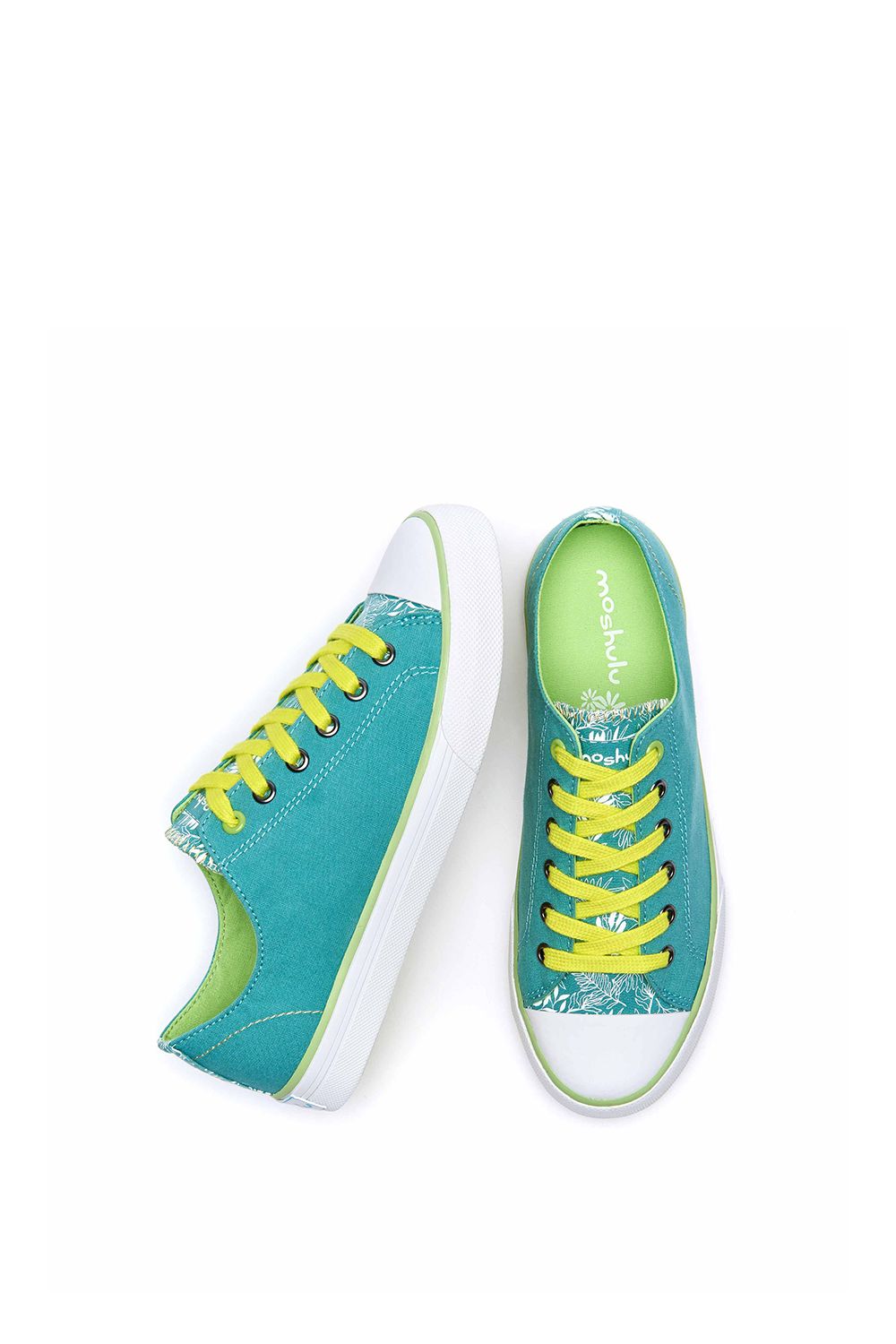 Moshulu Marrakech 4' Lace Up Canvas Shoes