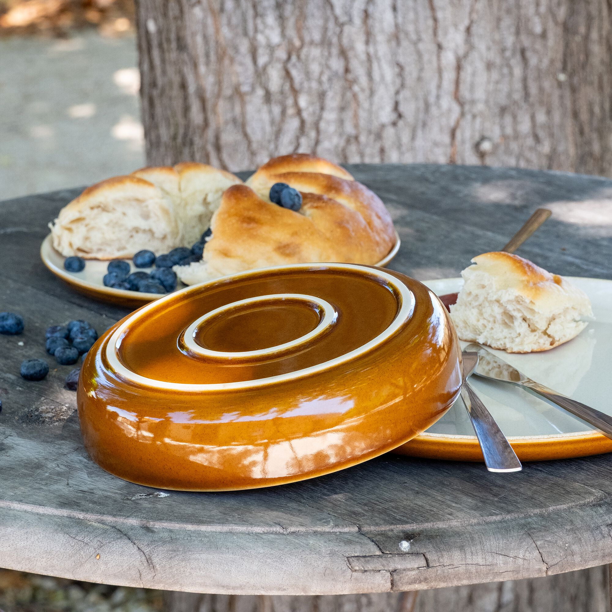 TERRIA - Assiette creuse en grès D20,6cm - brun laquier