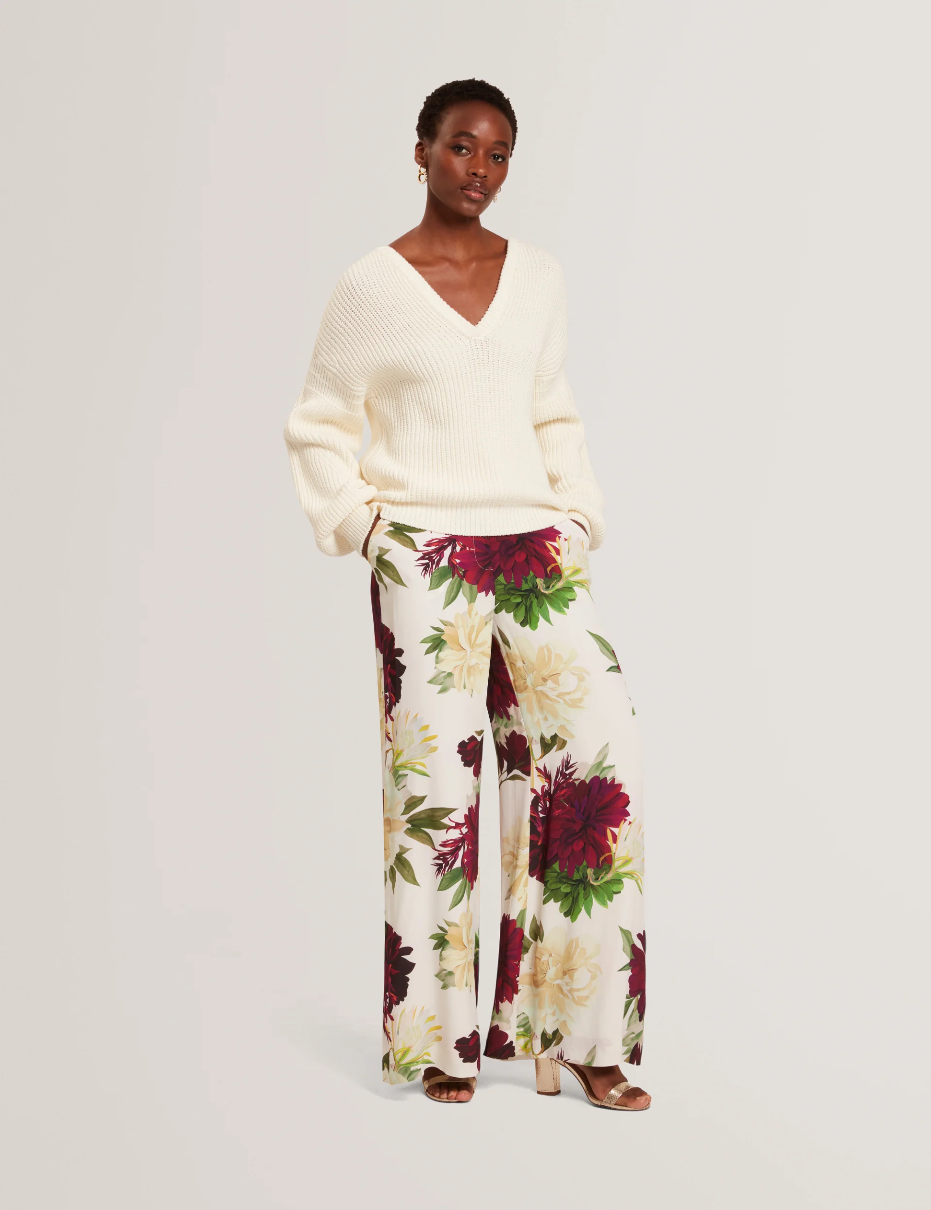 VELMEE | WHITE