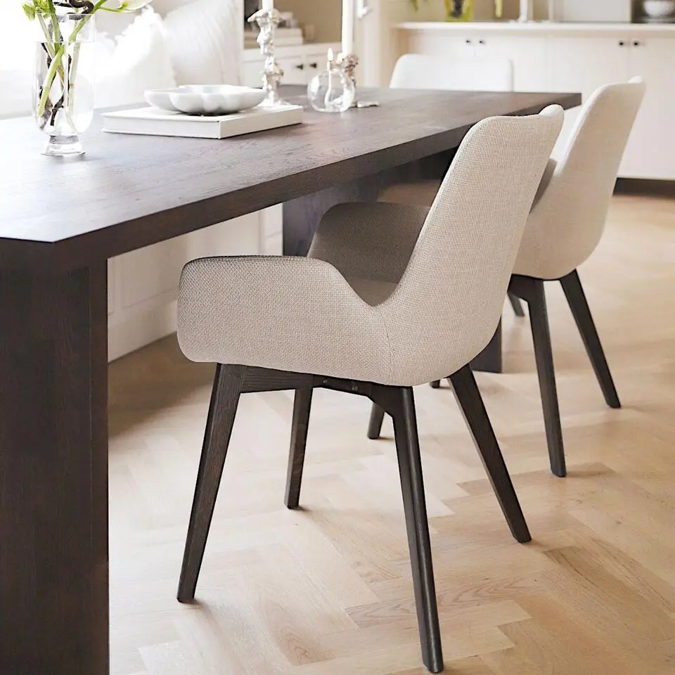 Rowico Home Drimsdale Eetkamerstoel Beige - Met Armleuning