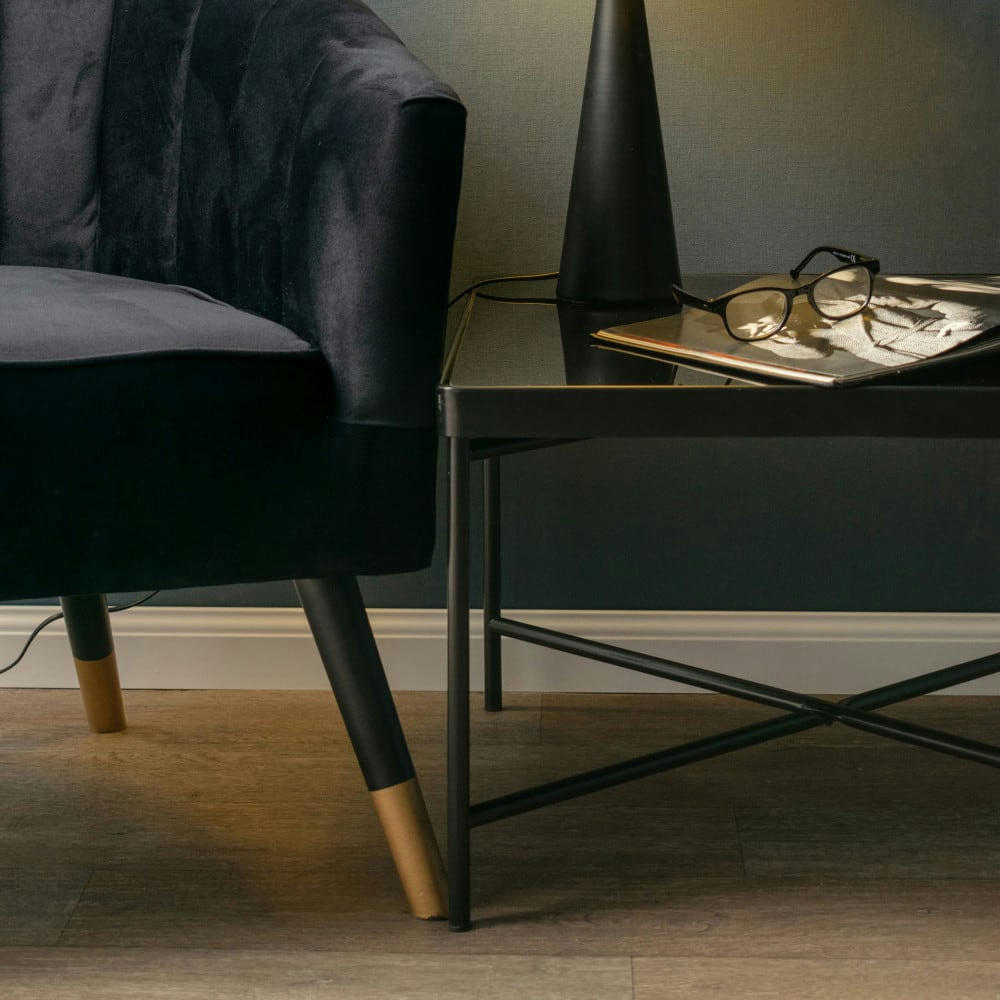 SMOOTH - Table basse rectangulaire en verre et métal noir