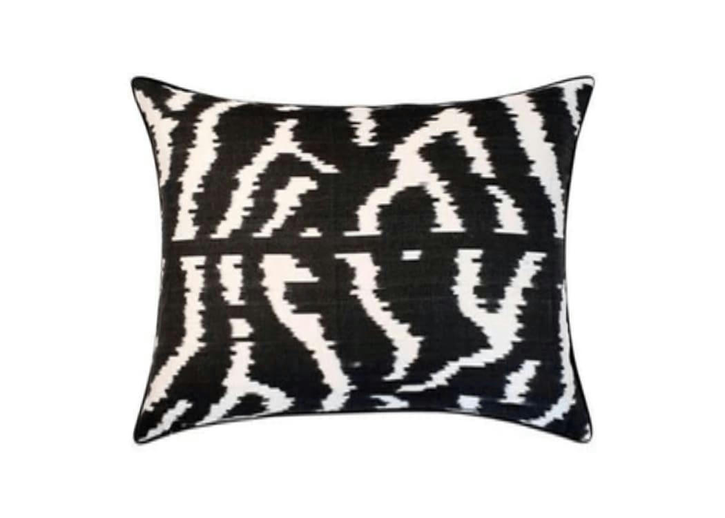 - Housse de coussin velours soie ikat  40x50 blanc