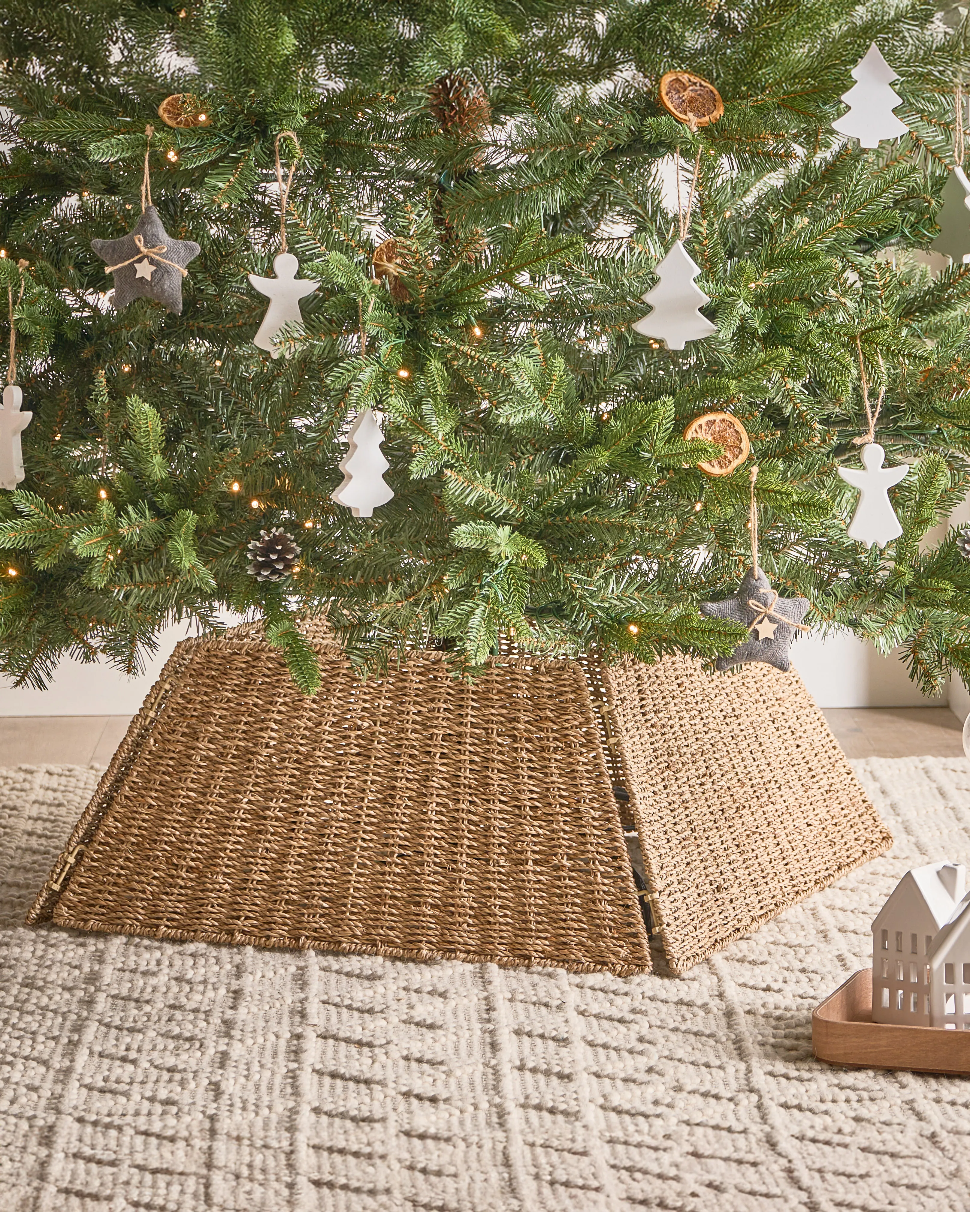 Christmas Tree Collar MISTEL Seagrass Natural 59 cm
