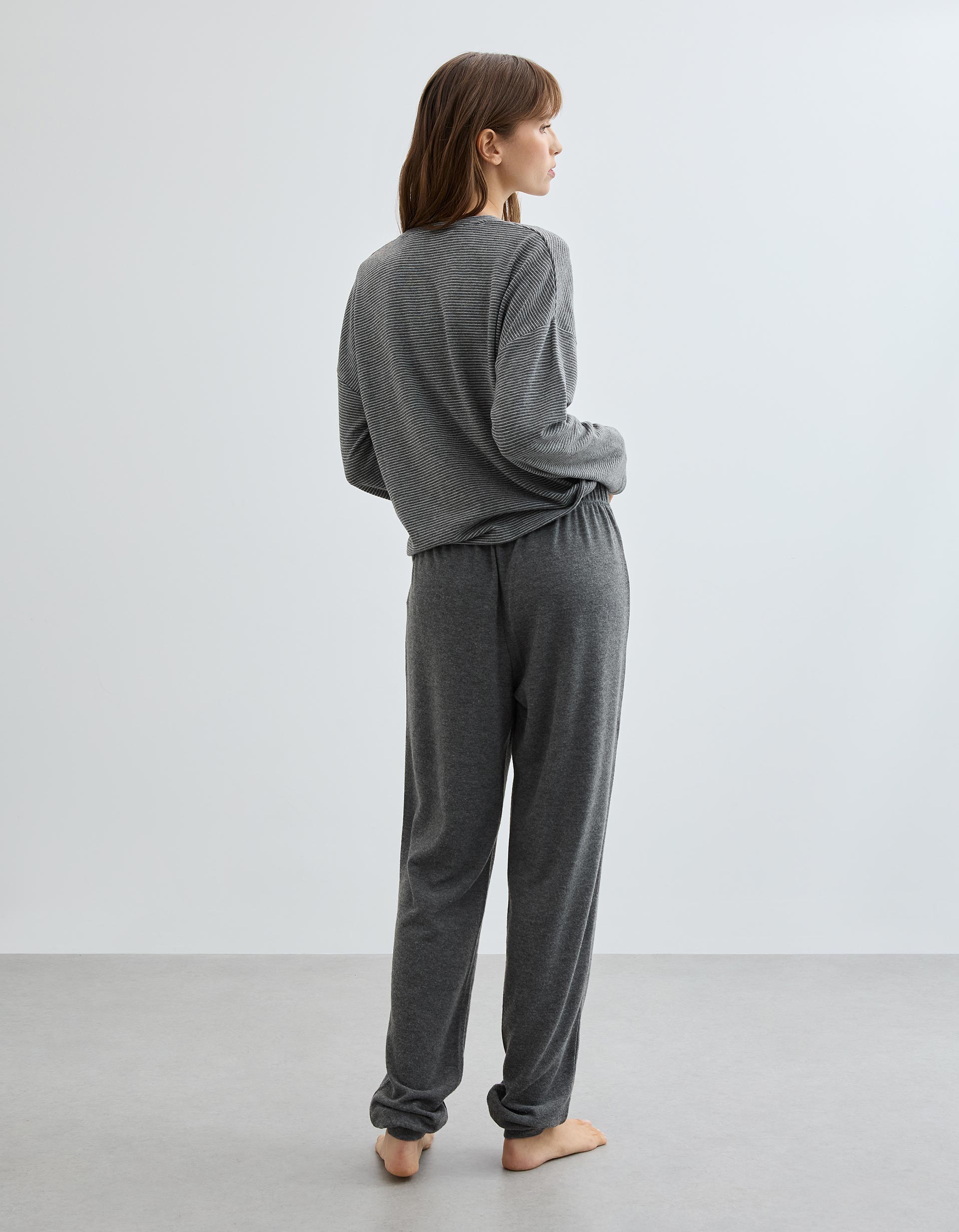 Pijama, Mulher, Cinzento