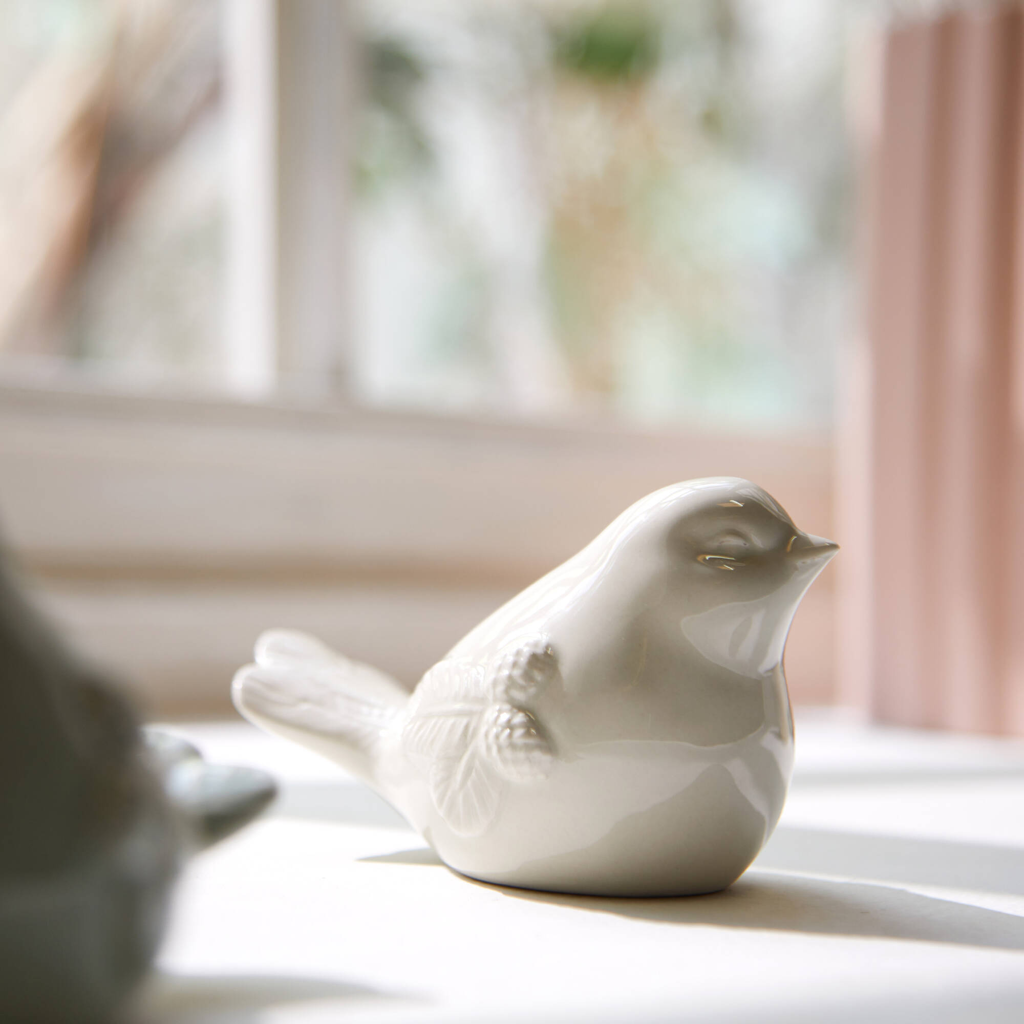 Oiseau décoratif en céramique