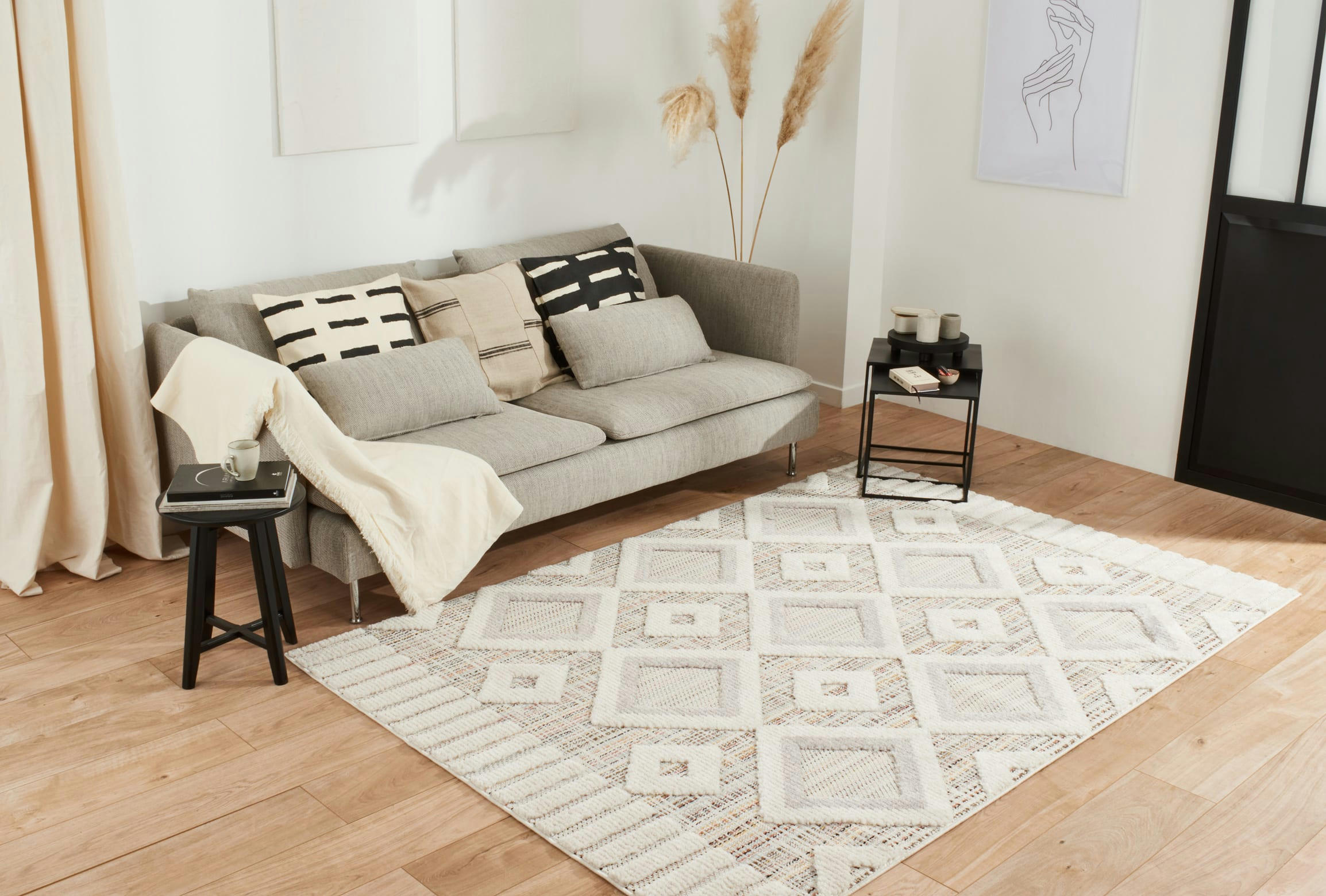 NALA - Tapis à relief motif losange crème et gris - 80x150