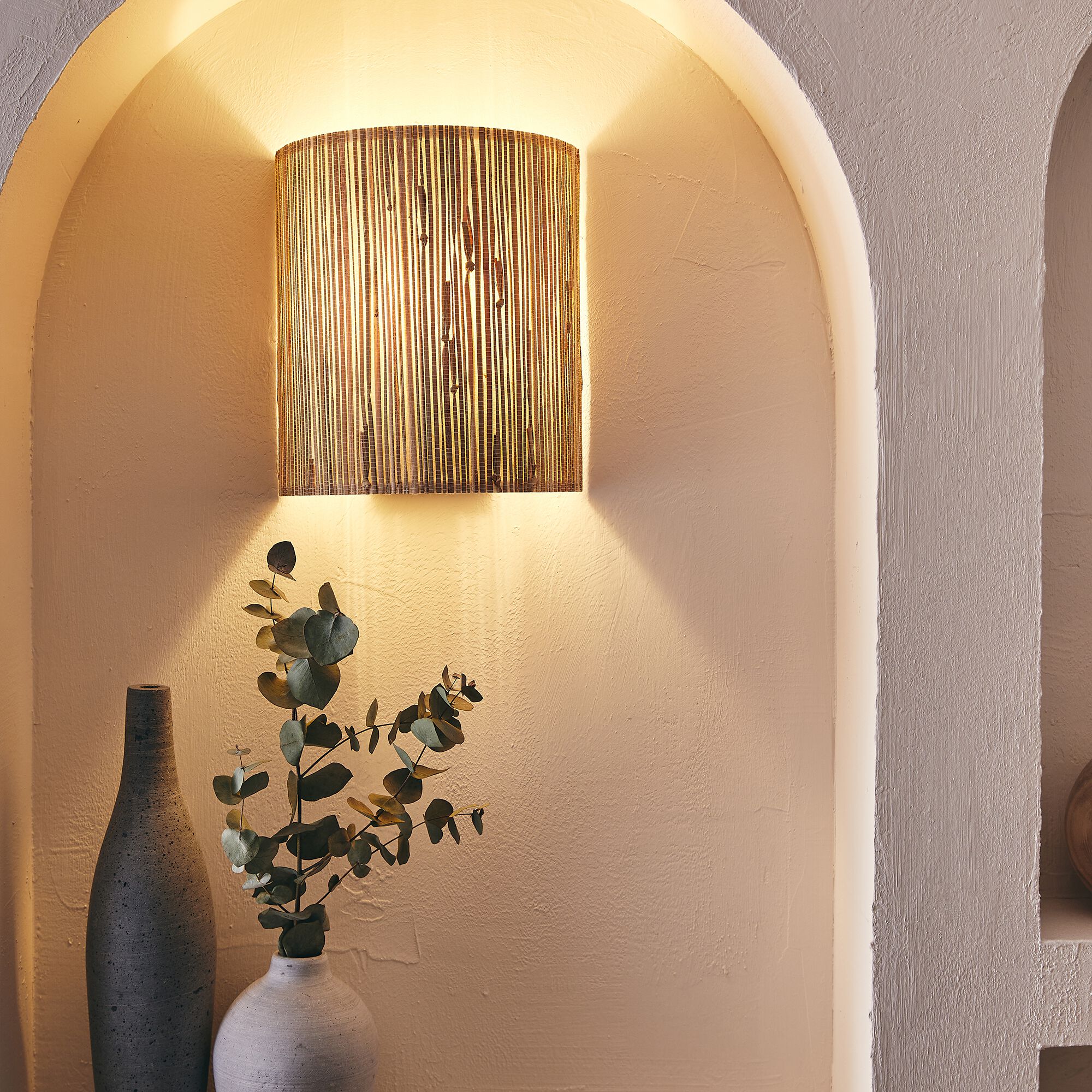 WIMEA - Applique électrifiée en acier et algues H26cm - naturel