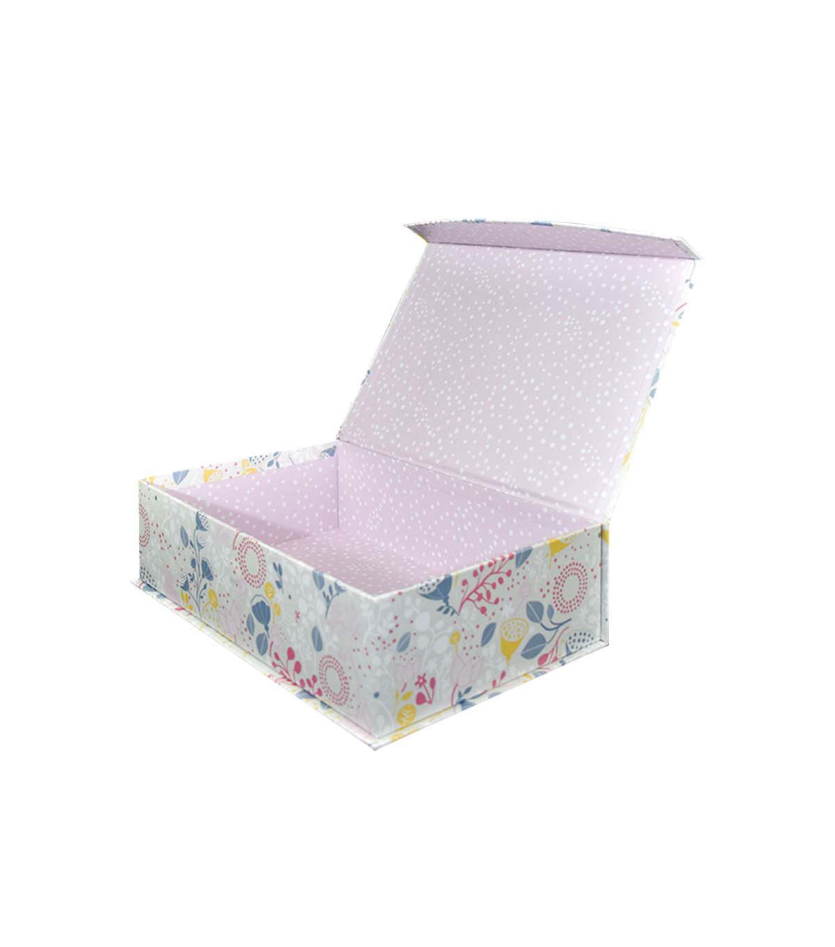 10 x 7 White Meadow Flip Top Box by Place & Time