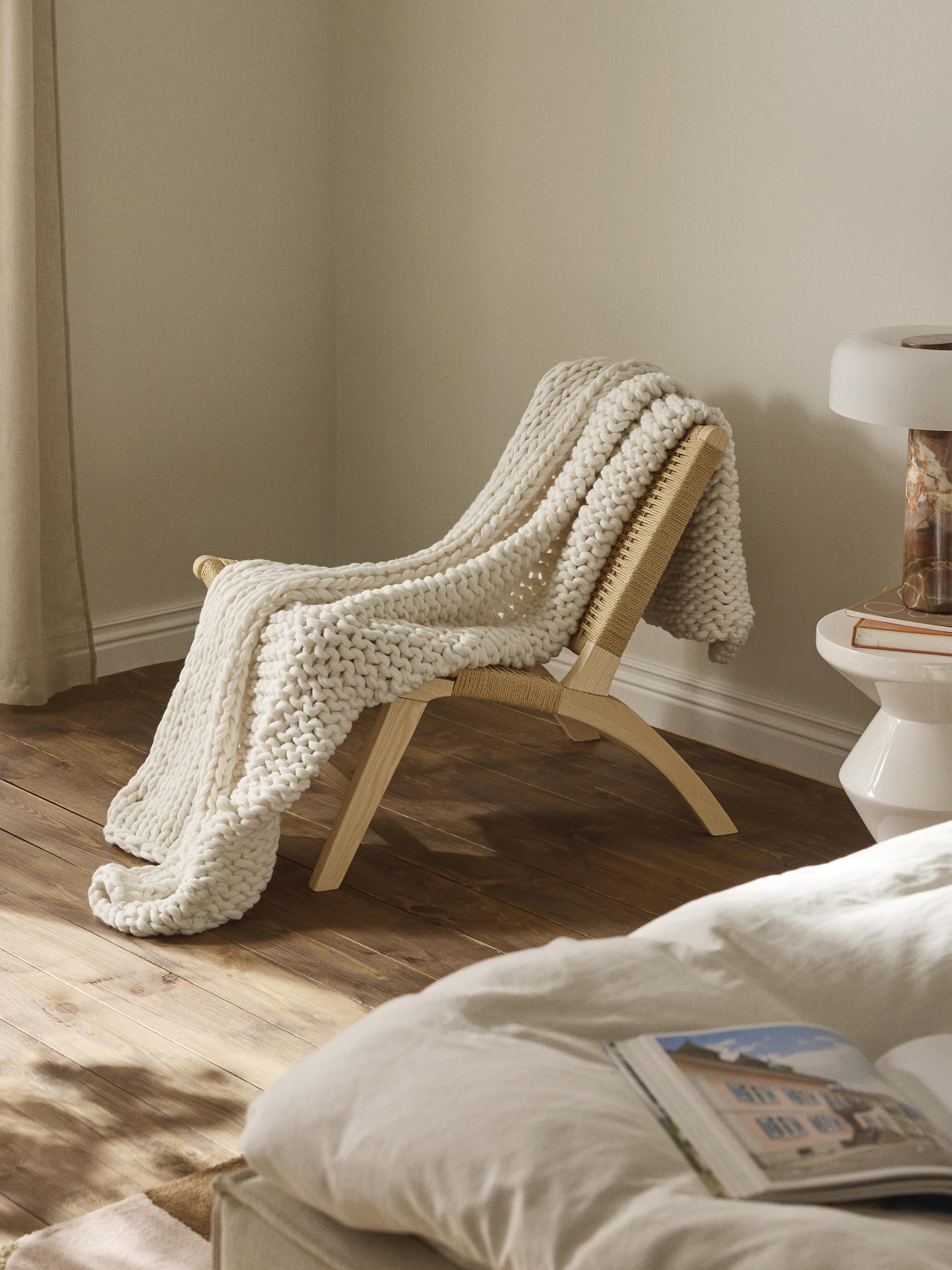 Handgemachte Grobstrick-Decke Adyna