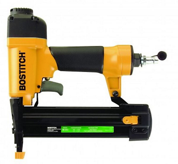Cloueur agrafeur BOSTITCH 2 en 1 SB-2IN1 - clous 15-40 mm, magasin 100