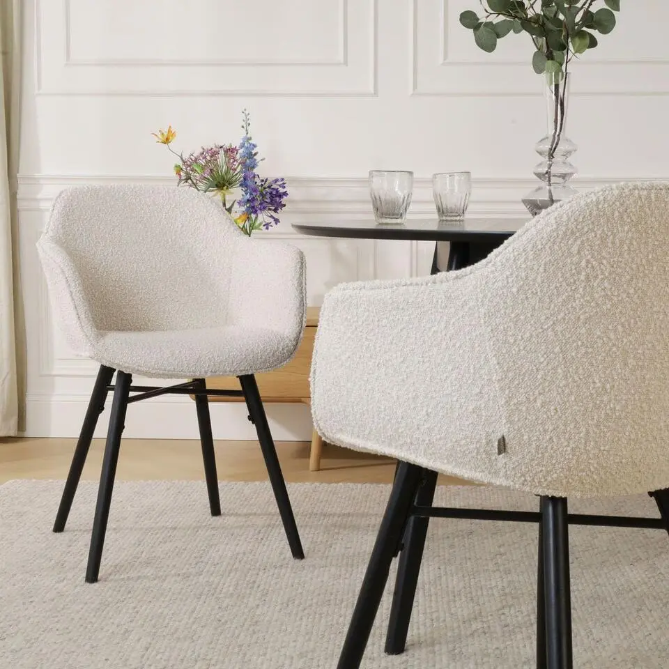 Nolon Nena-Mare Eetkamerstoel Boucl&eacute; Beige - Zwarte Houten Poten