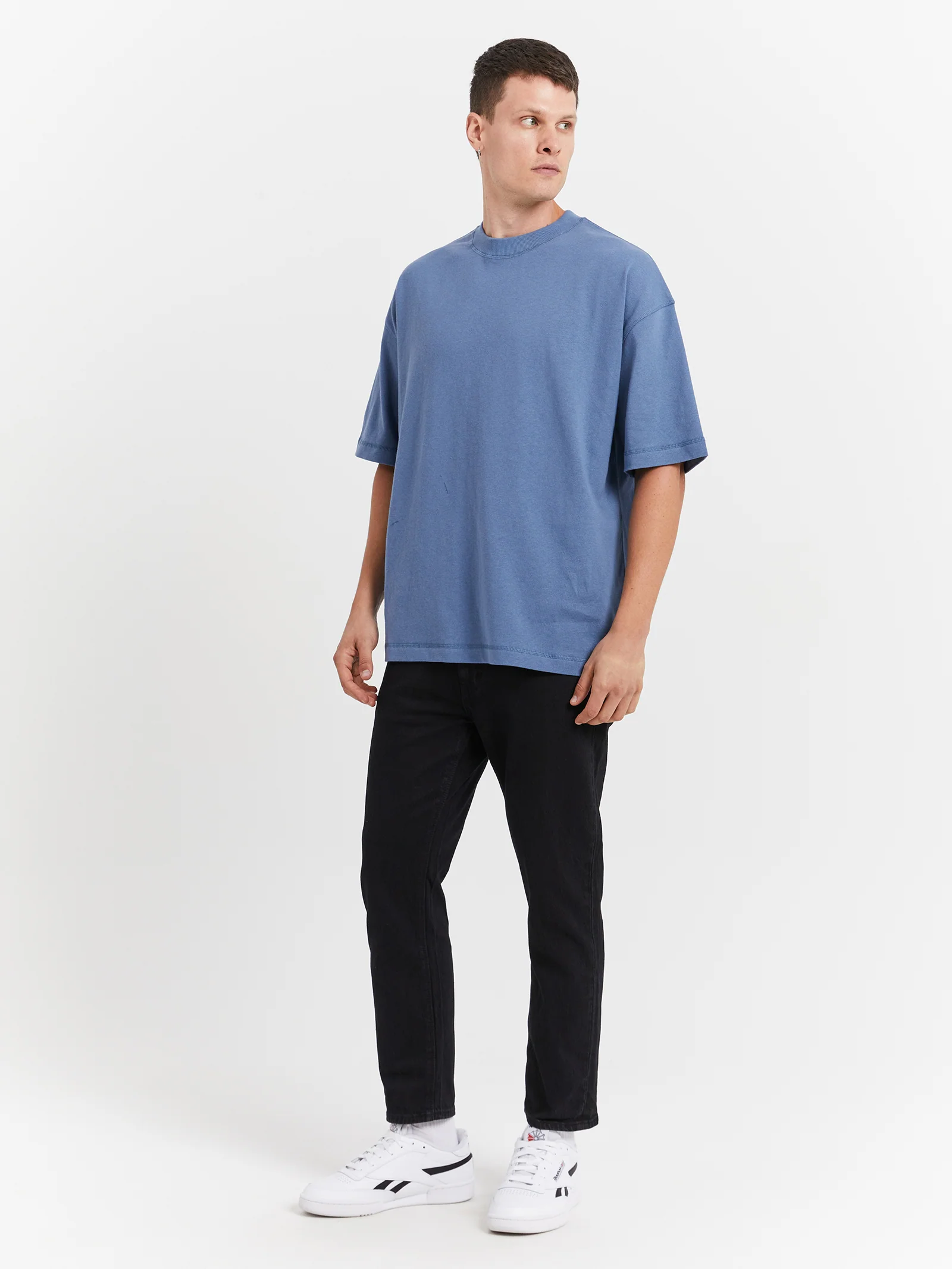 Cropped Straight Jeans