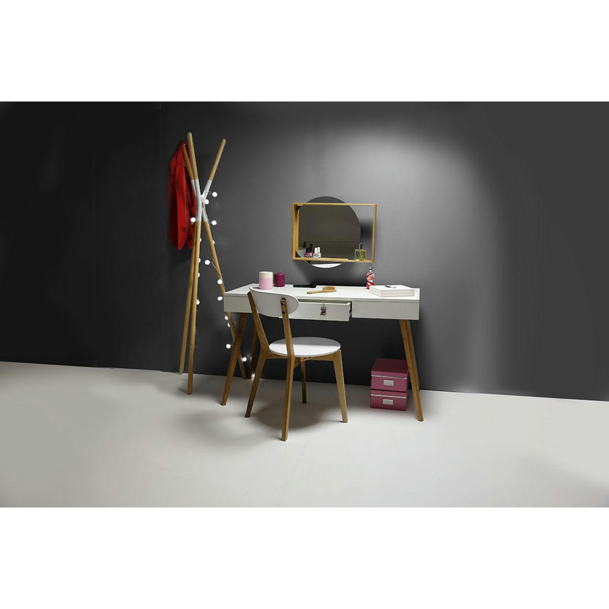 FLAMY - Table repas Scandinave blanche et pieds chêne160X90 cm