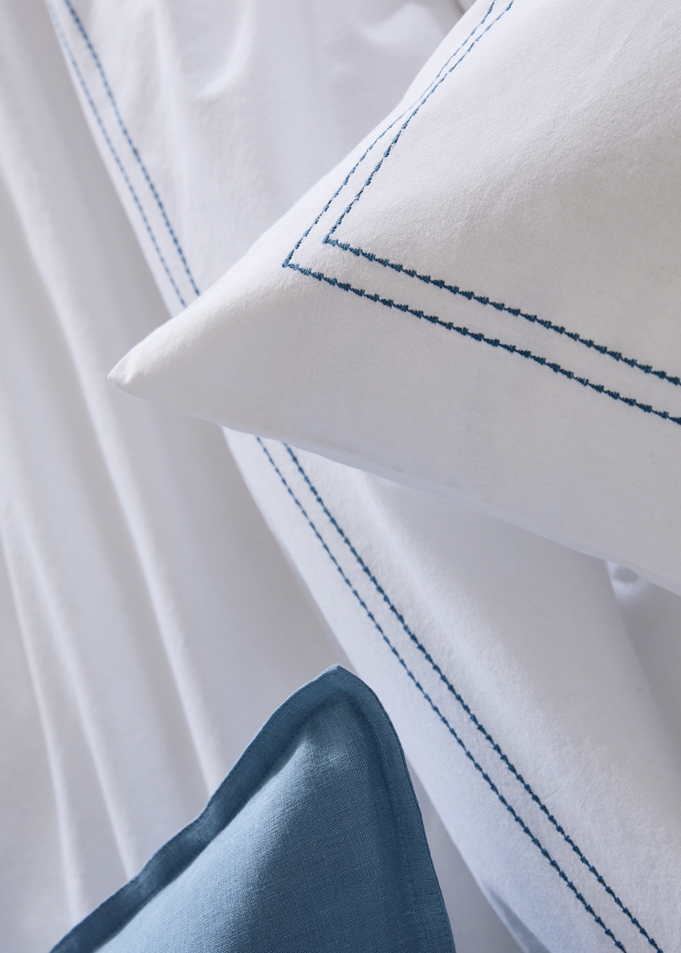 HOUSSE DE COUETTE EN COTON LAVÉ BLEU