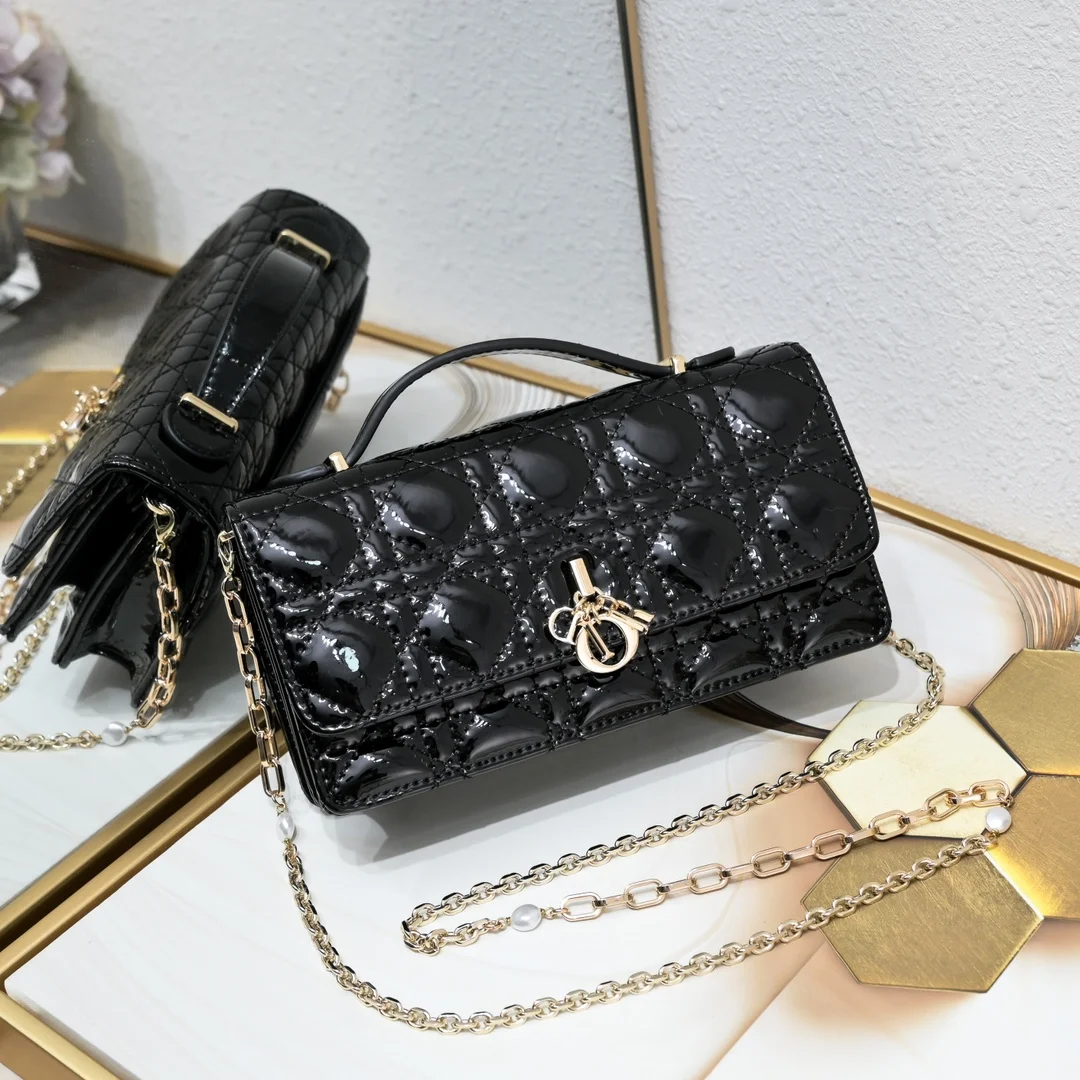 c Dior Lacquer Leather Shoulder Bag