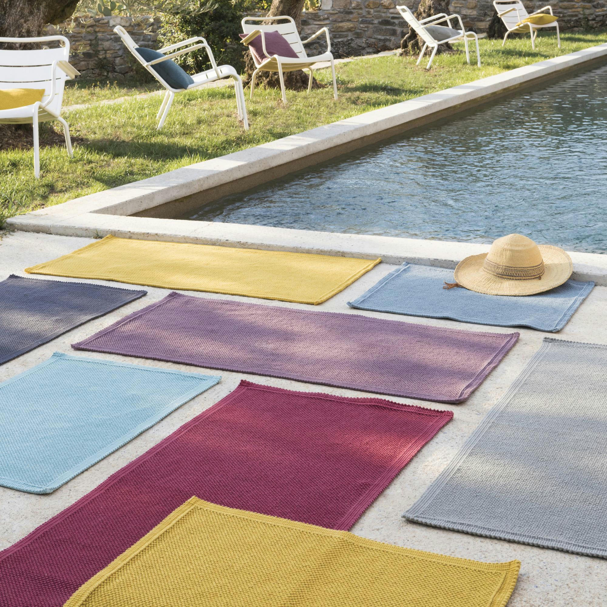 ETIA - Tapis de bain uni  en coton perle 54 x 64