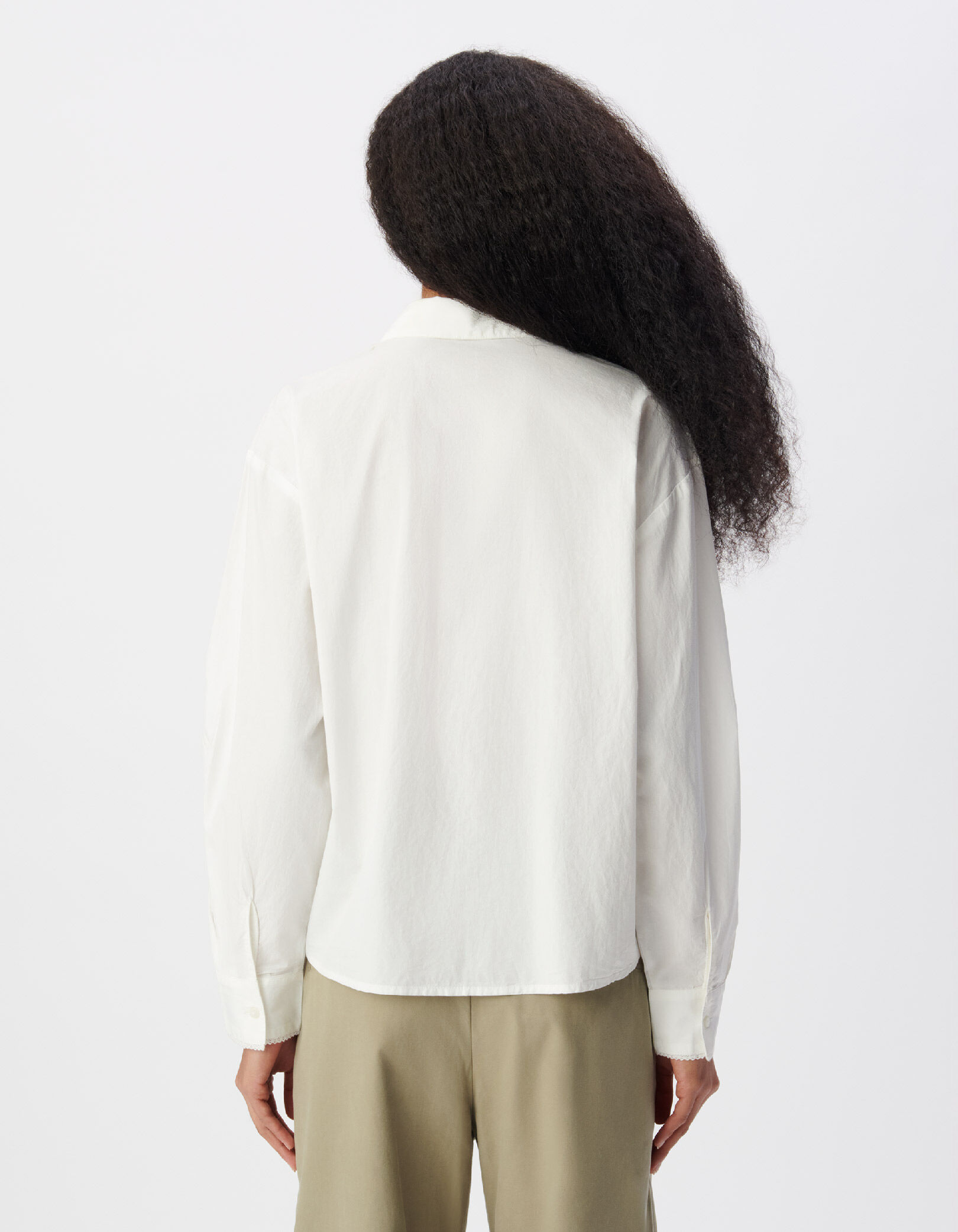 Chemise blanche broderies fleurs Femme