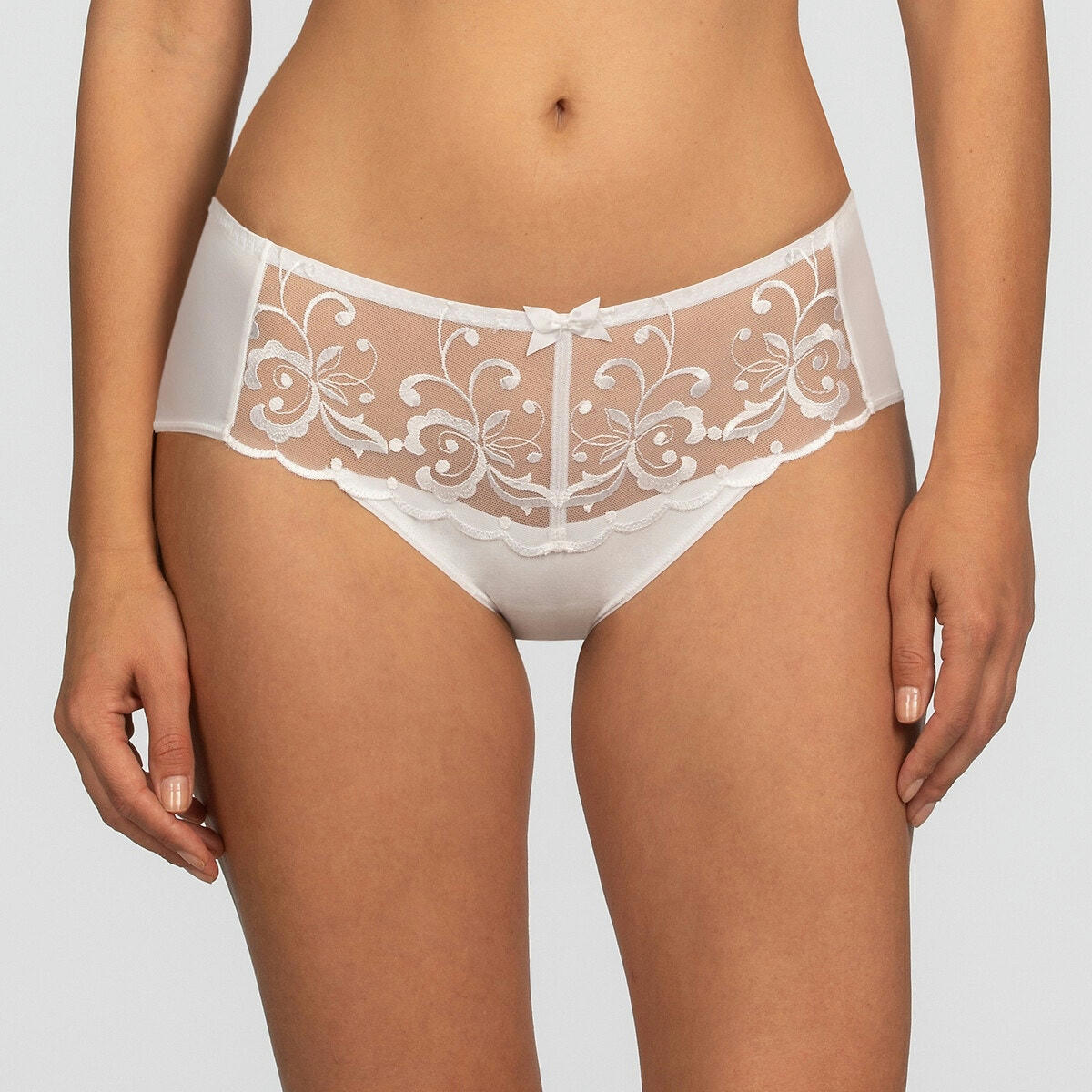 Culotte midi Essential Elegance Broderie