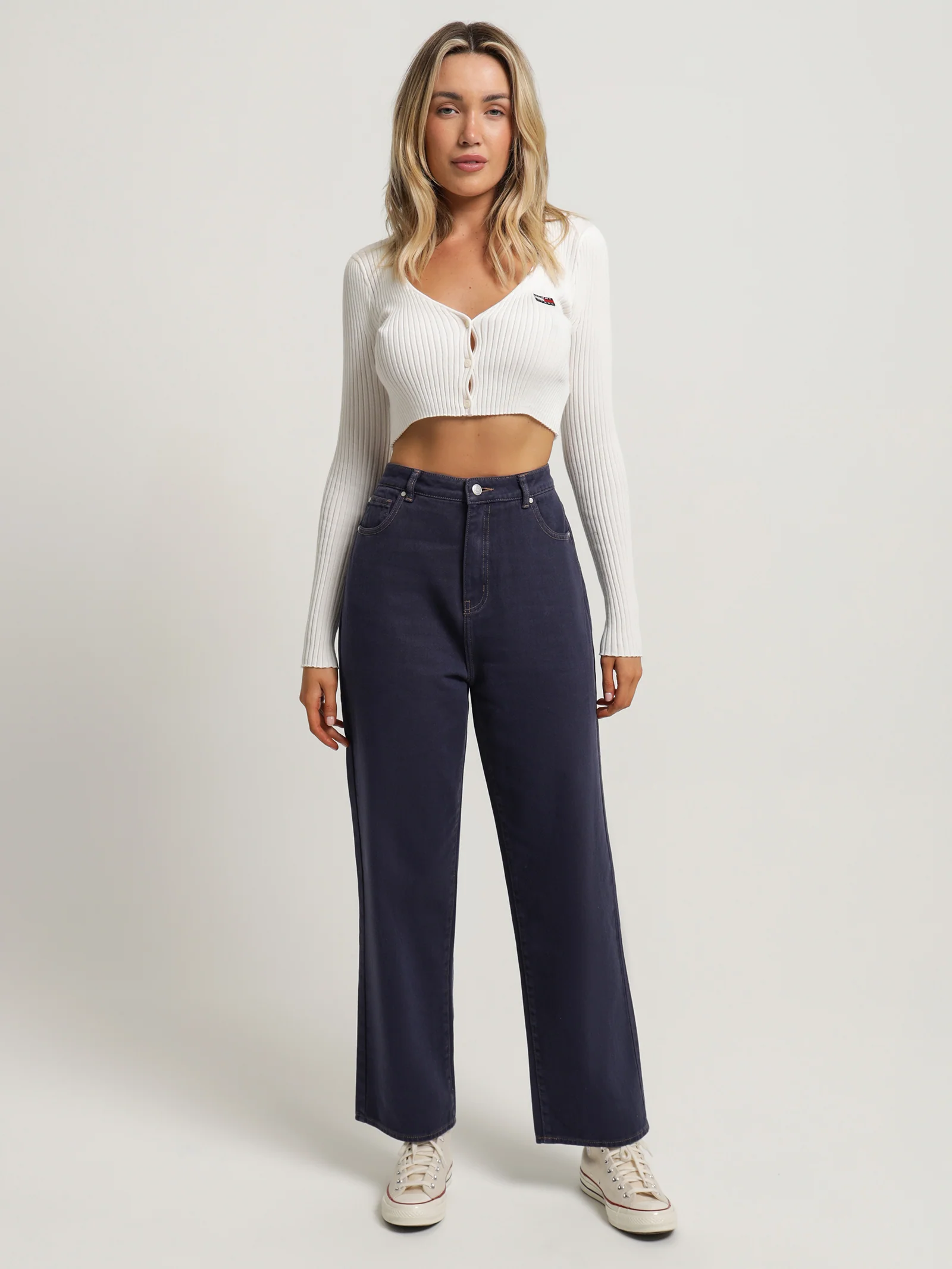 Badge Rib Knit Cropped Fit Cardigan