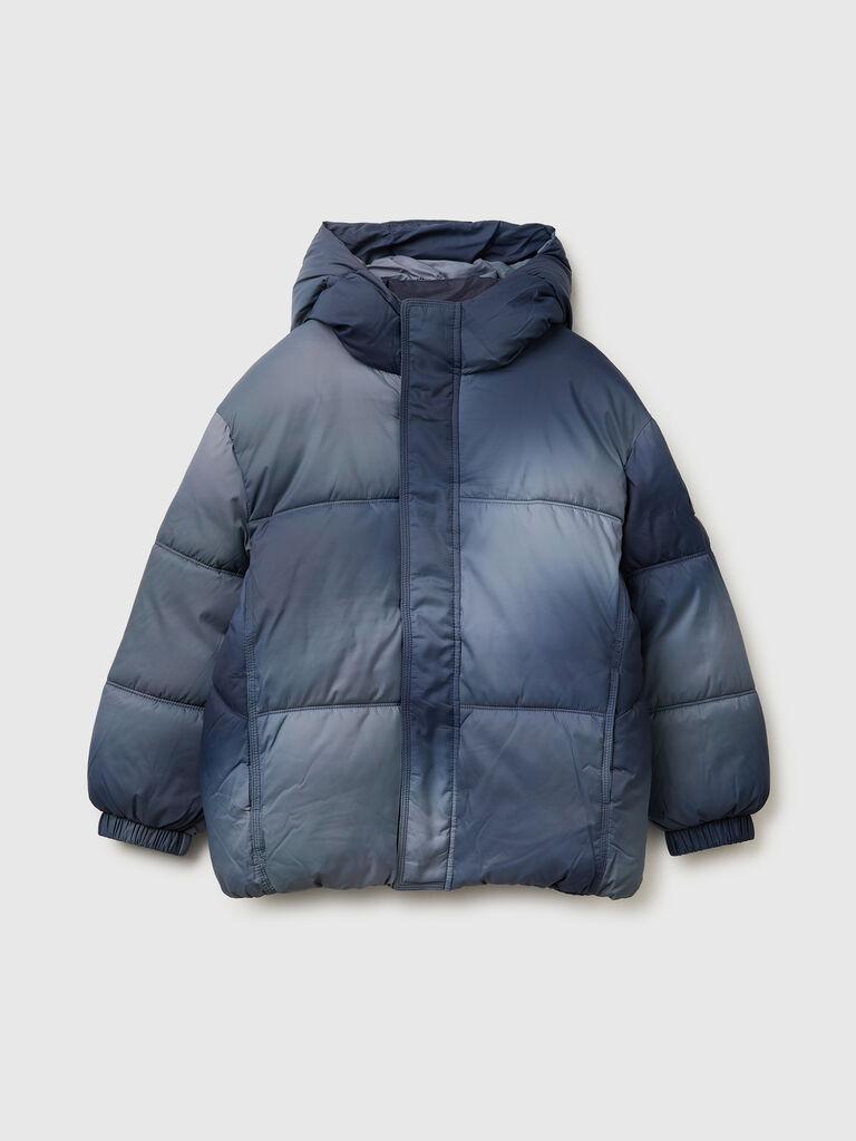 Padded jacket in shaded nylon