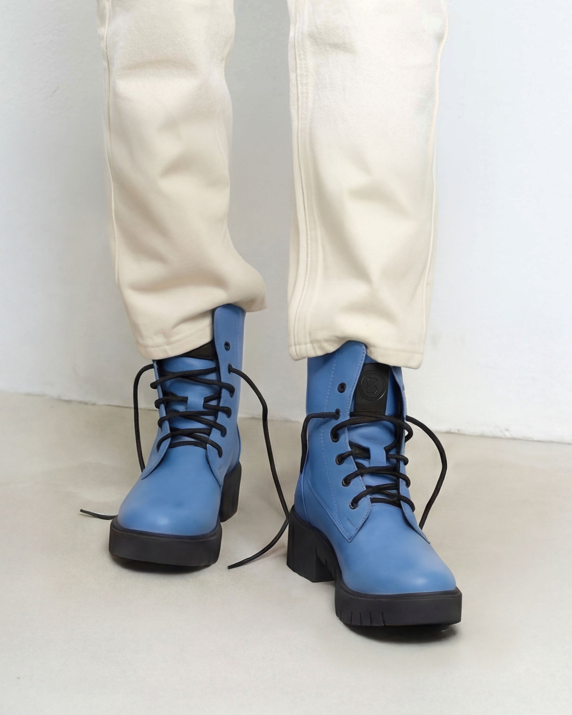 BOHEMA - Workers No. Buty Jasnoniebieskie, ze skóry roślinnej, polska rodzinna marka