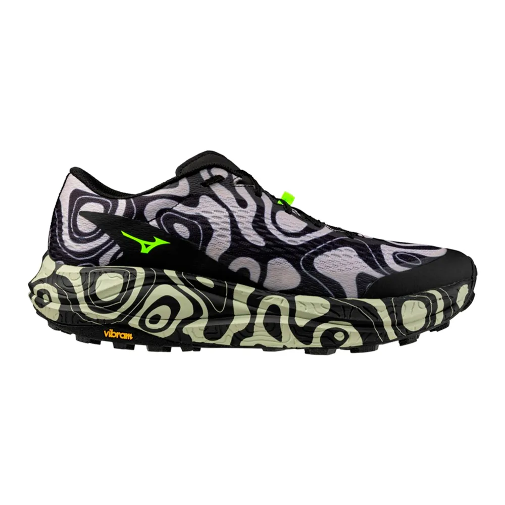 Mizuno Neo Accera trail running shoes