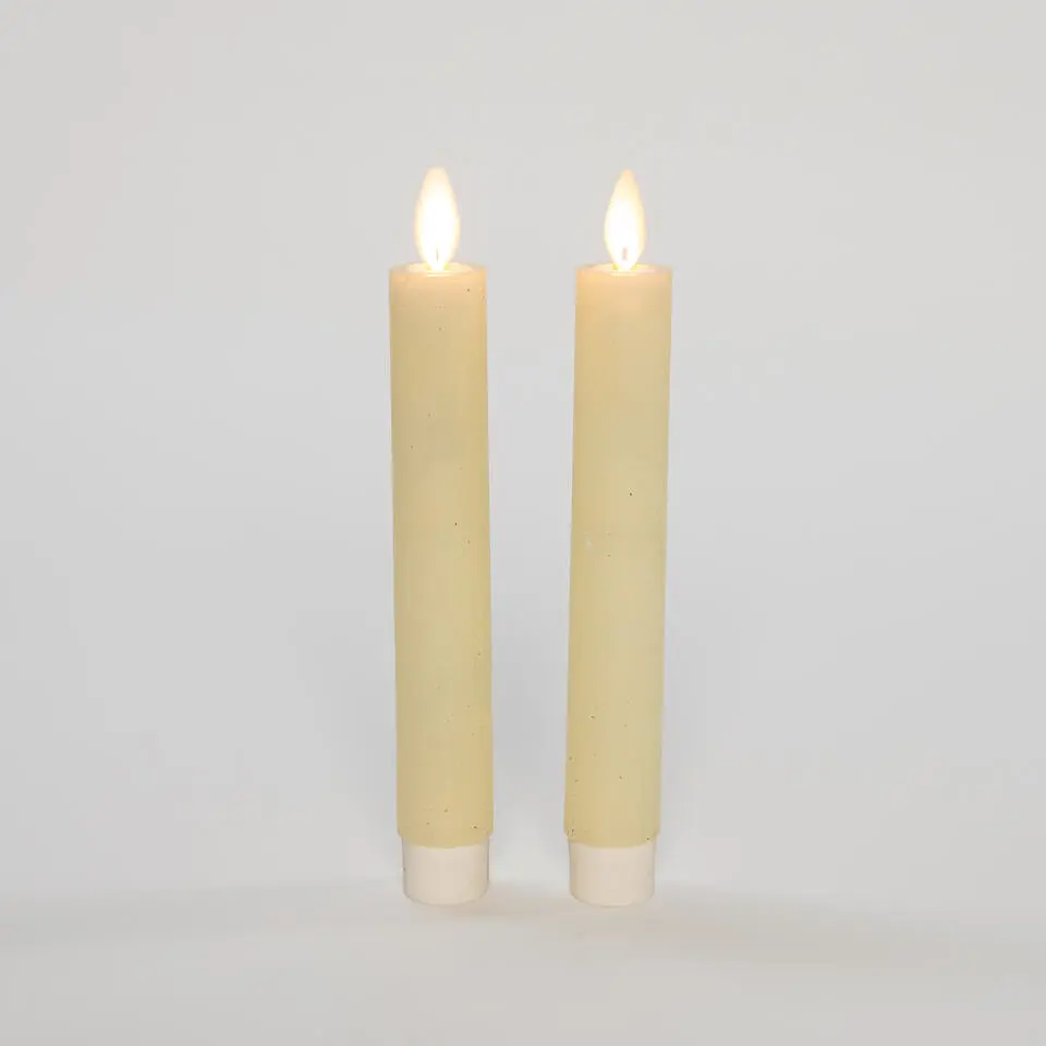 Anna's Collection LED dinerkaarsen - 2x - ivoor wit - 18 cm