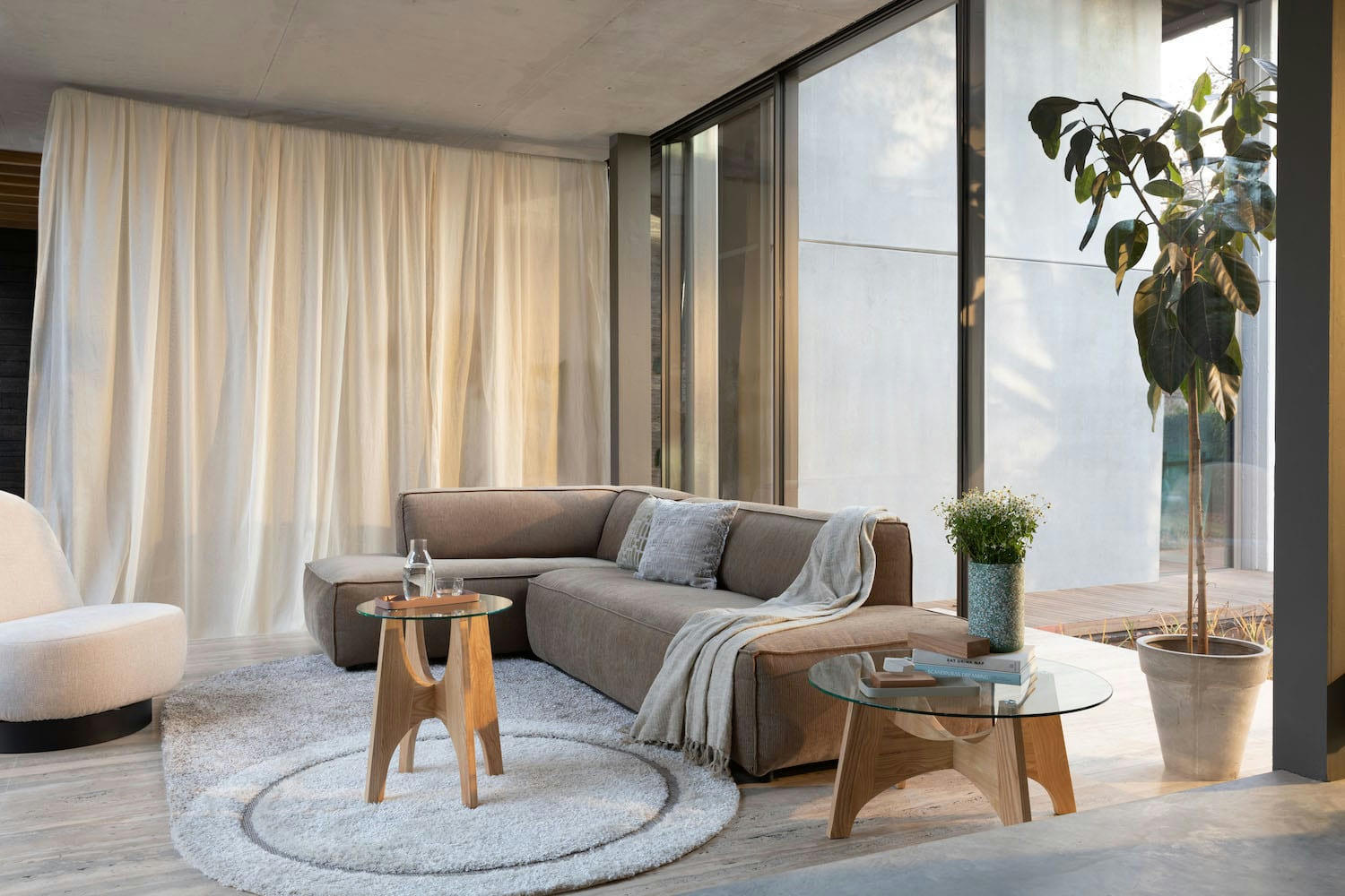 FAT FREDDY - Grand canapé d'angle gauche en velours caramel