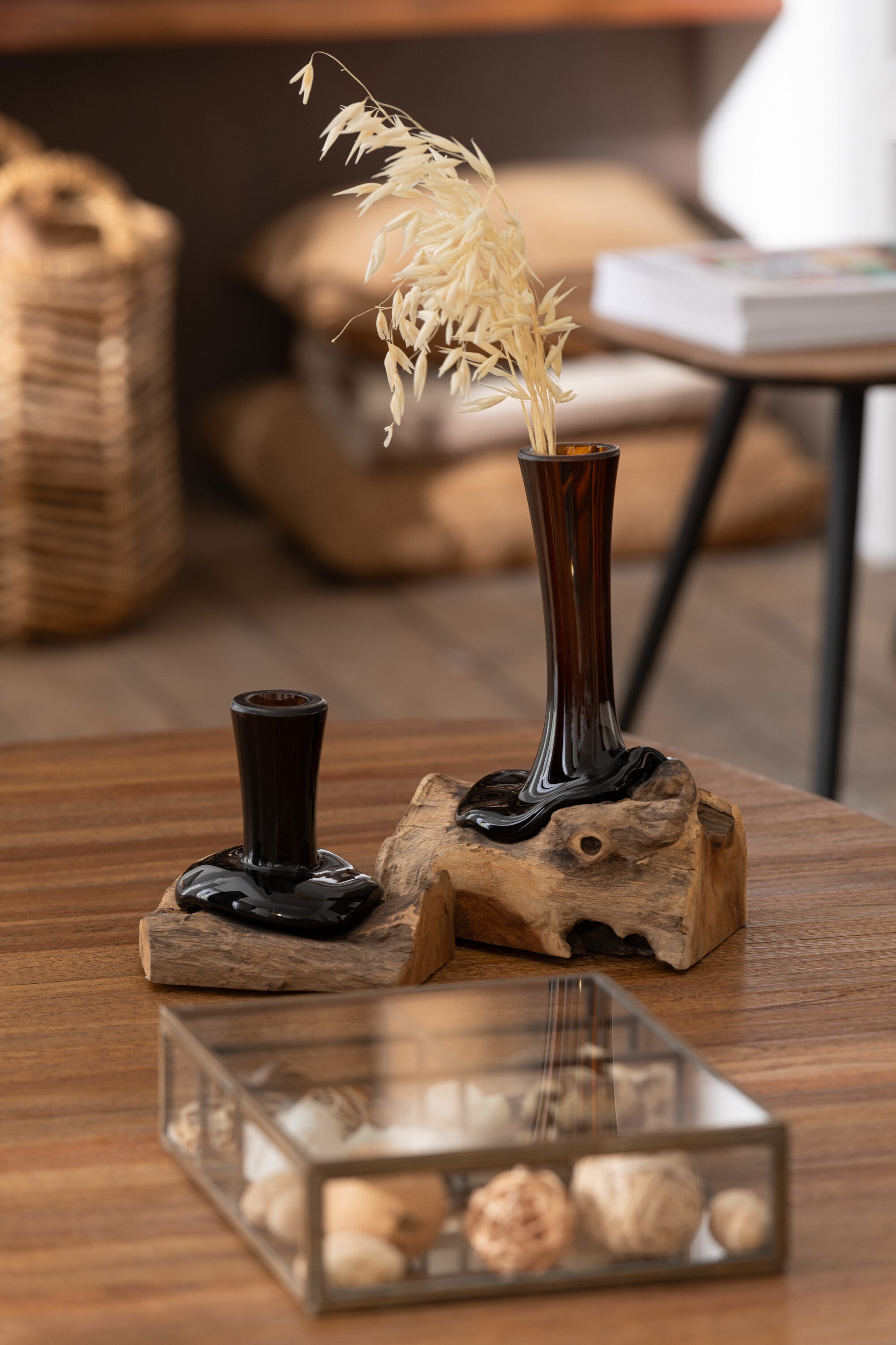 J-Line vaas op voet Hoog Gamal - hout/glas - naturel/bruin - small - 19.5 cm hoog