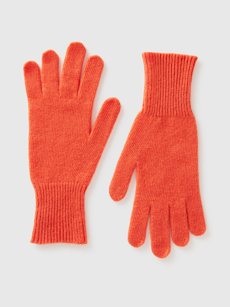 Orange gloves in pure Merino wool