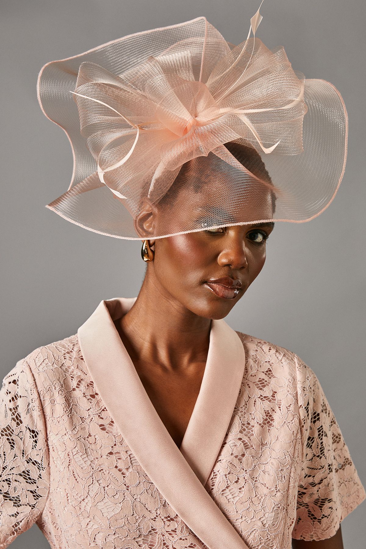 Coast Structured Mesh Bow Flat Fascinator