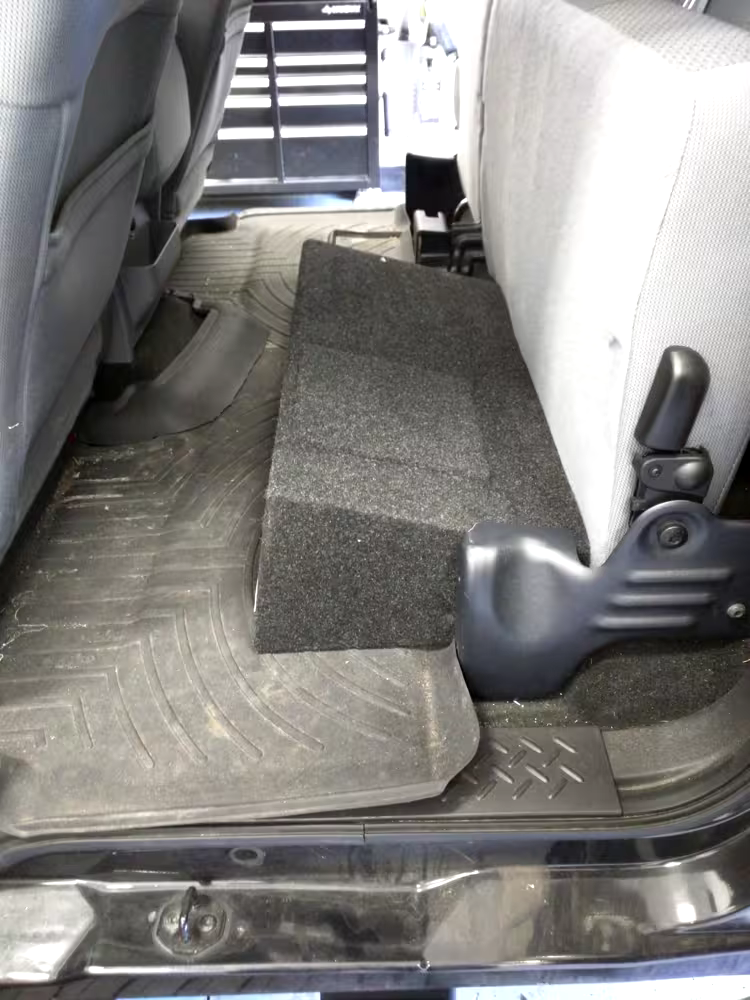 ATREND Ford F150 Extended '09 & Up Single Subwoofer Enclosure, 10-in