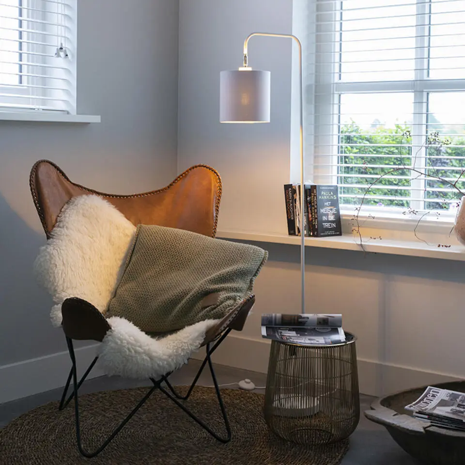 Qazqa staande lamp met kap lofty wit e27