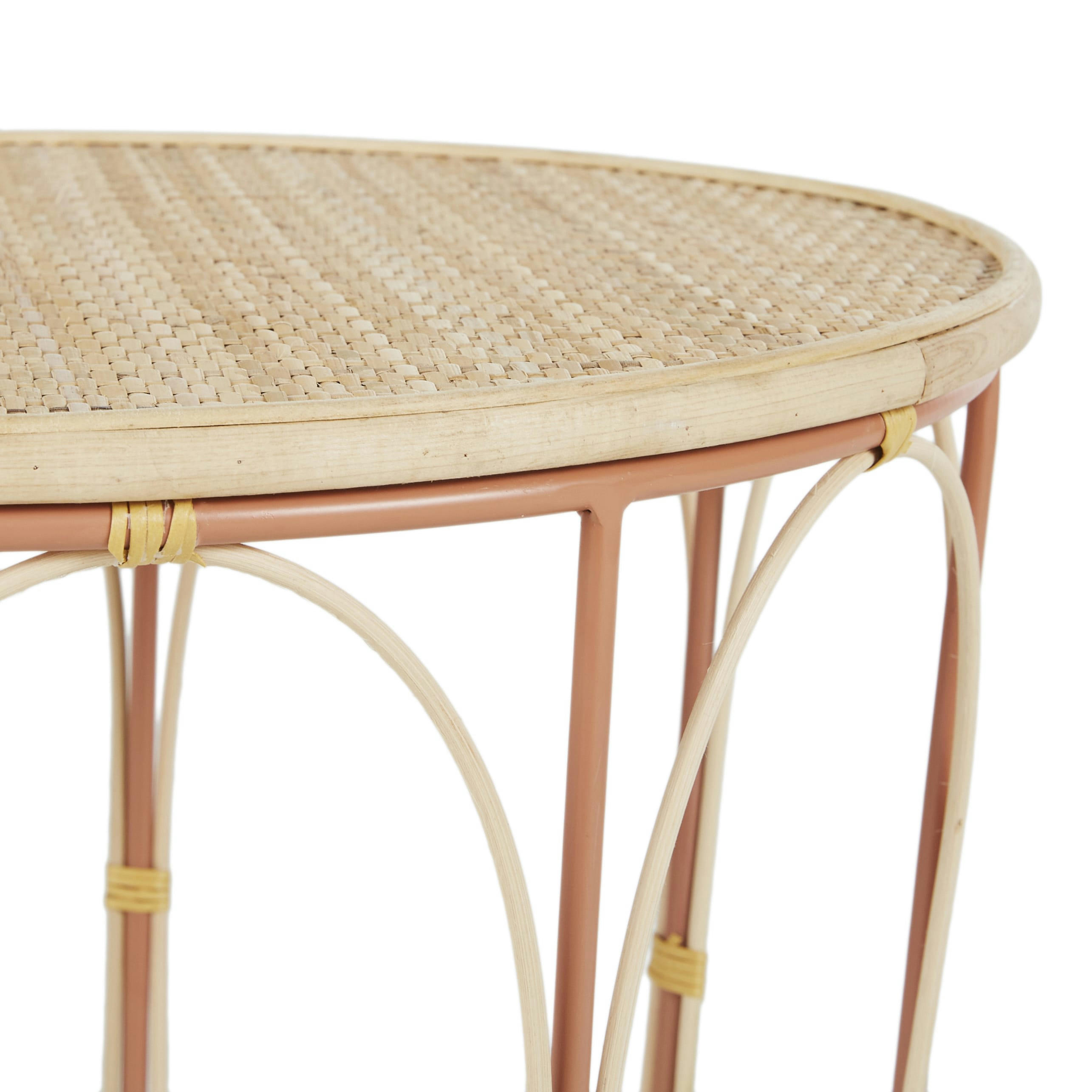 ROHANA - Bout de canapé vintage en rotin et fer terracotta