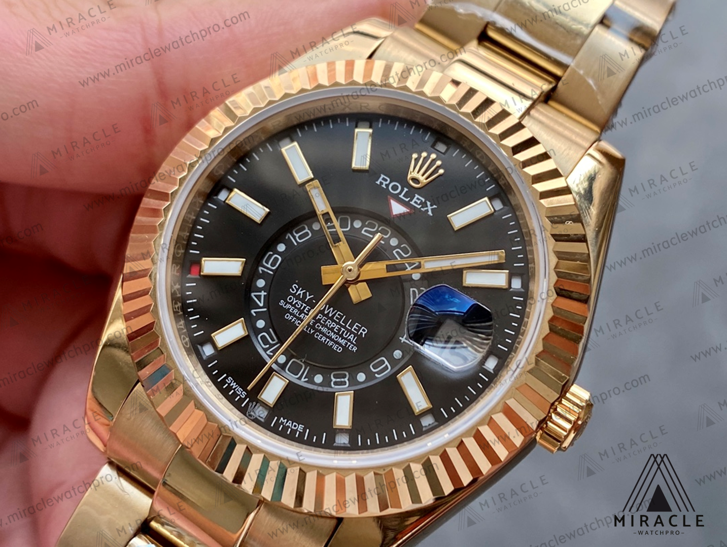 Replica Watch-ROLEX-Sky Dweller-REF.M326938-0004-ELITE CLONE-42MM