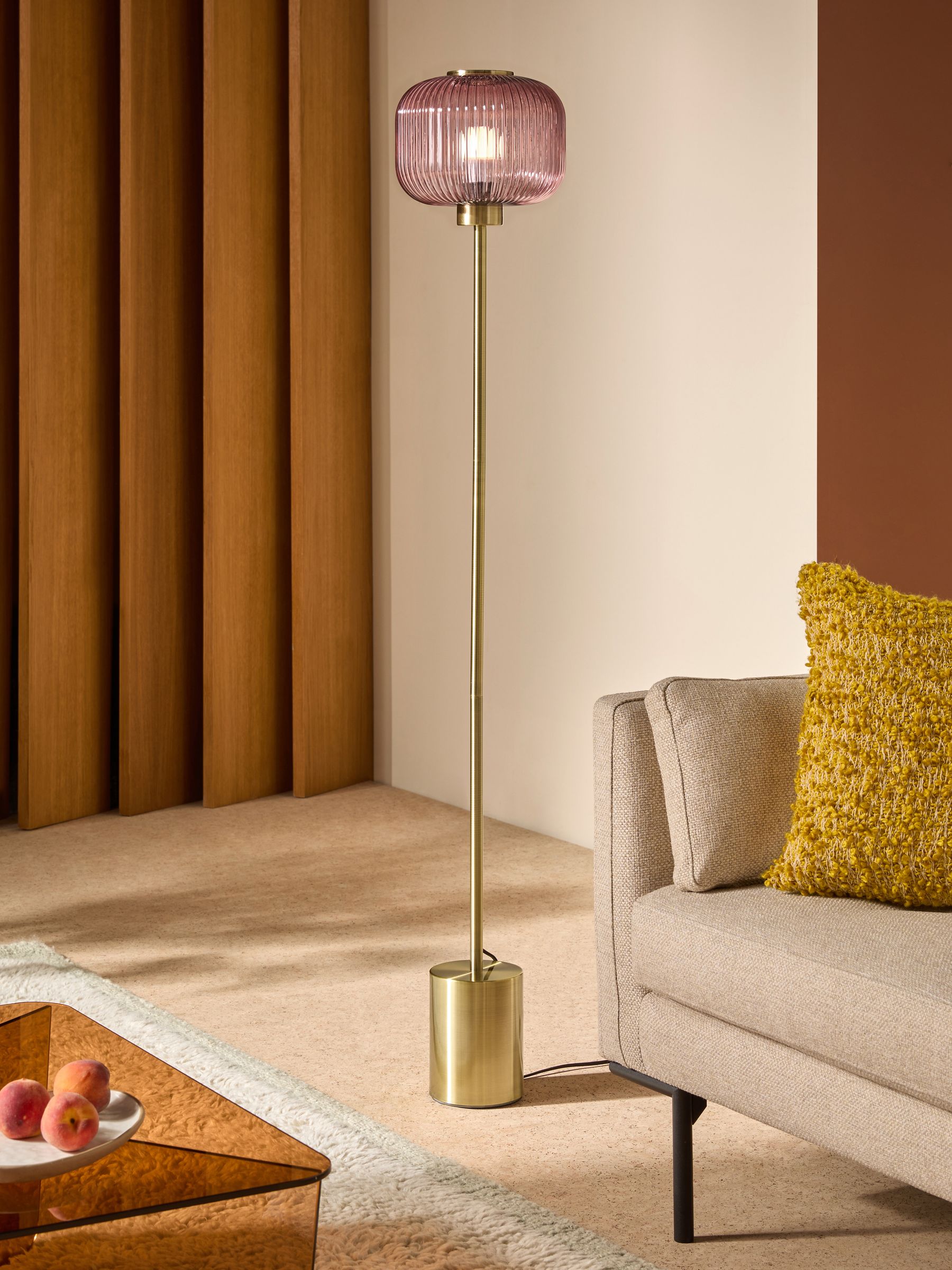 Briz Floor Lamp in Pink