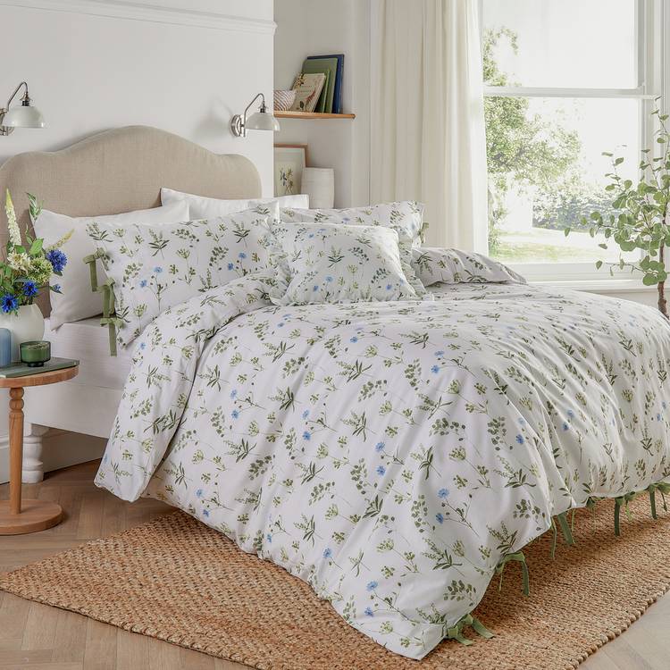 Wylder Meadow Cornflower Bedding Set - Double