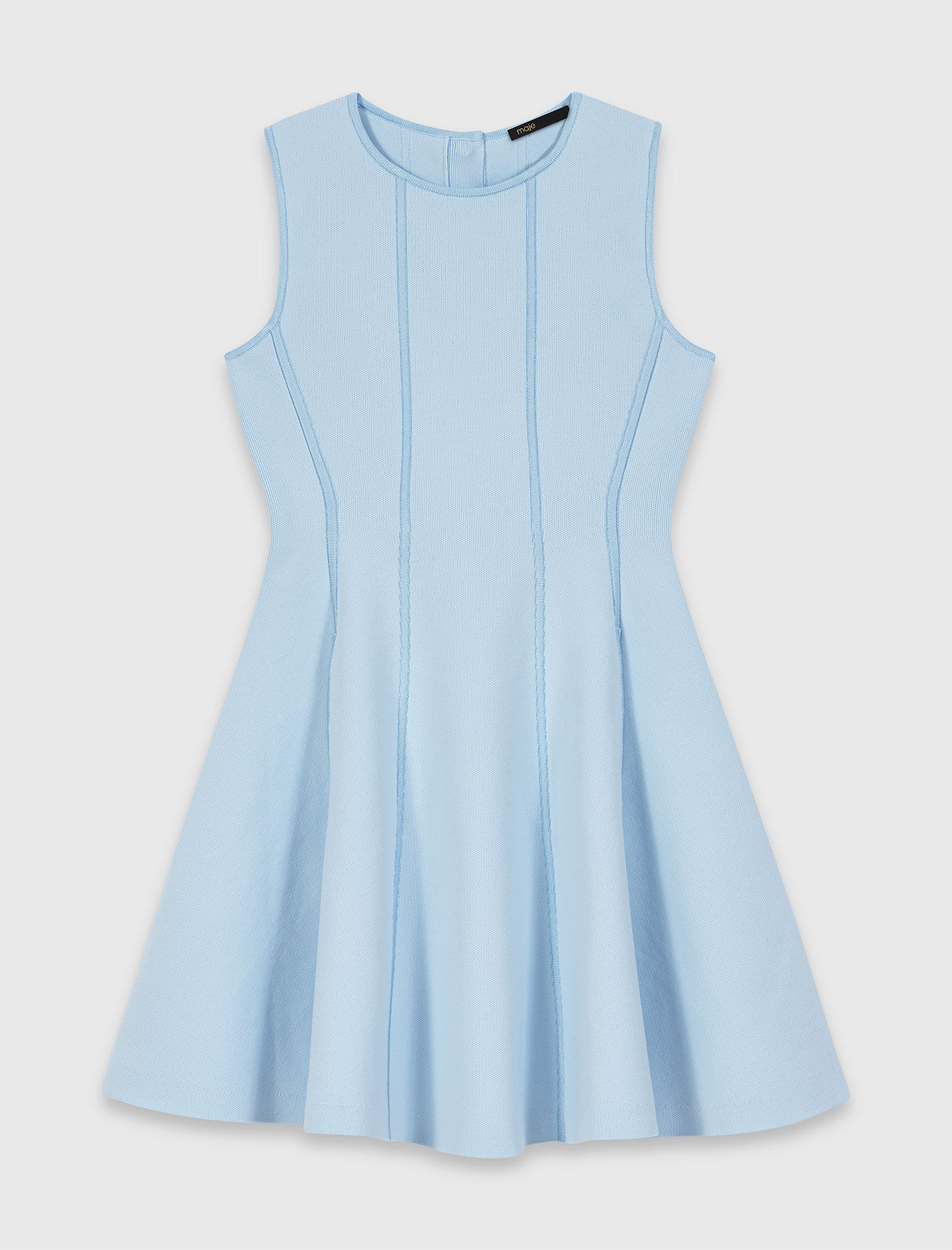 Robe patineuse avec nœuds bijoux