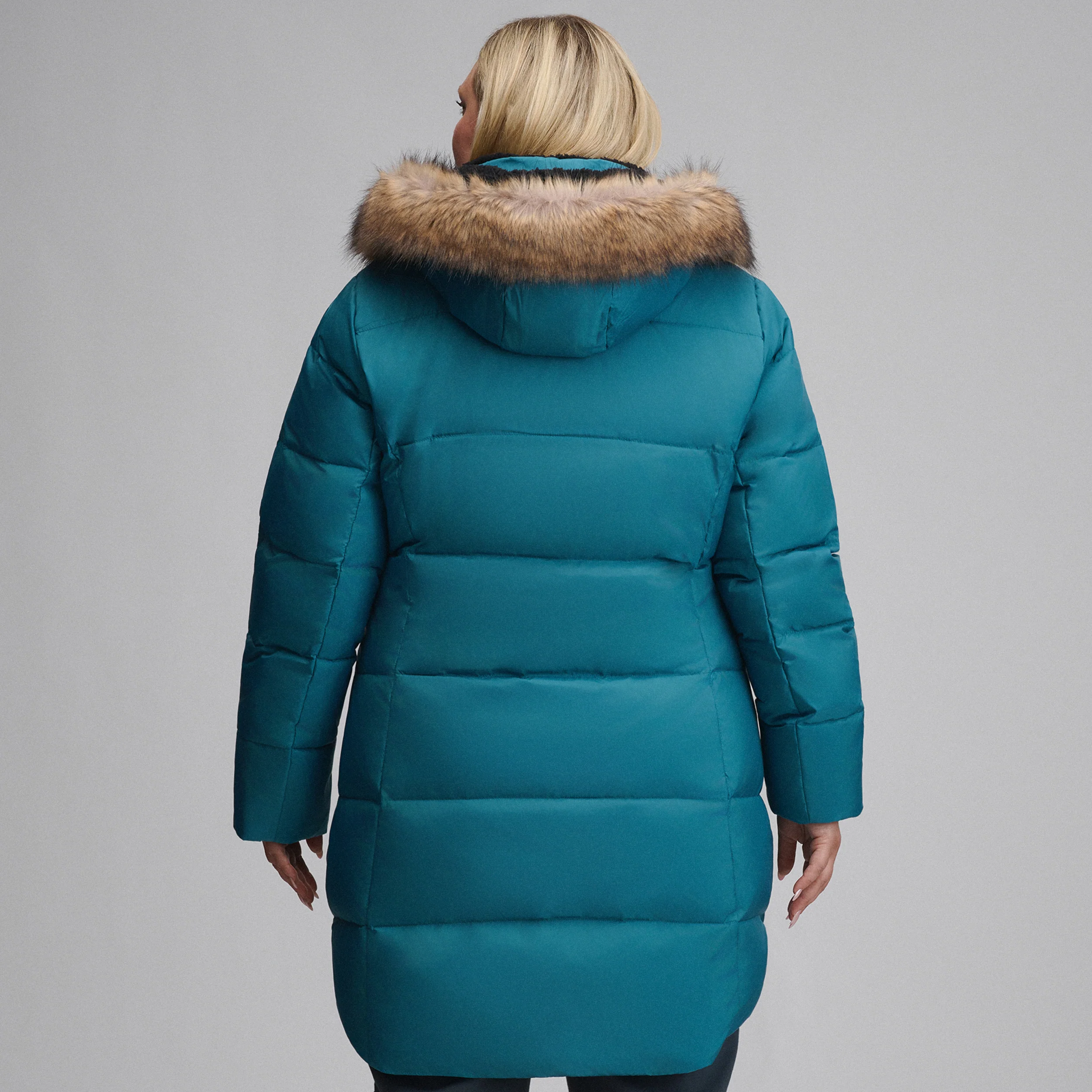 Women's Lodge Cascadian Down Hooded Parka