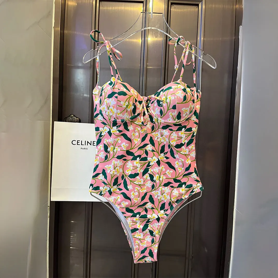 Gucci Halter Style One-piece Swimsuit Swimwear