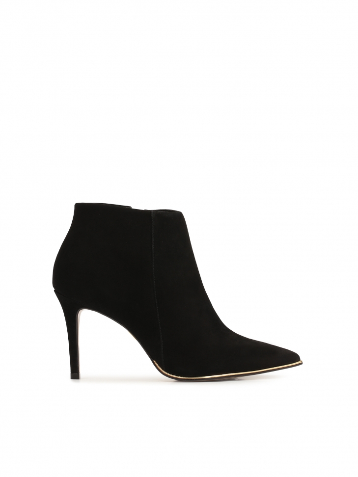 Elegant nubuck high stiletto boots