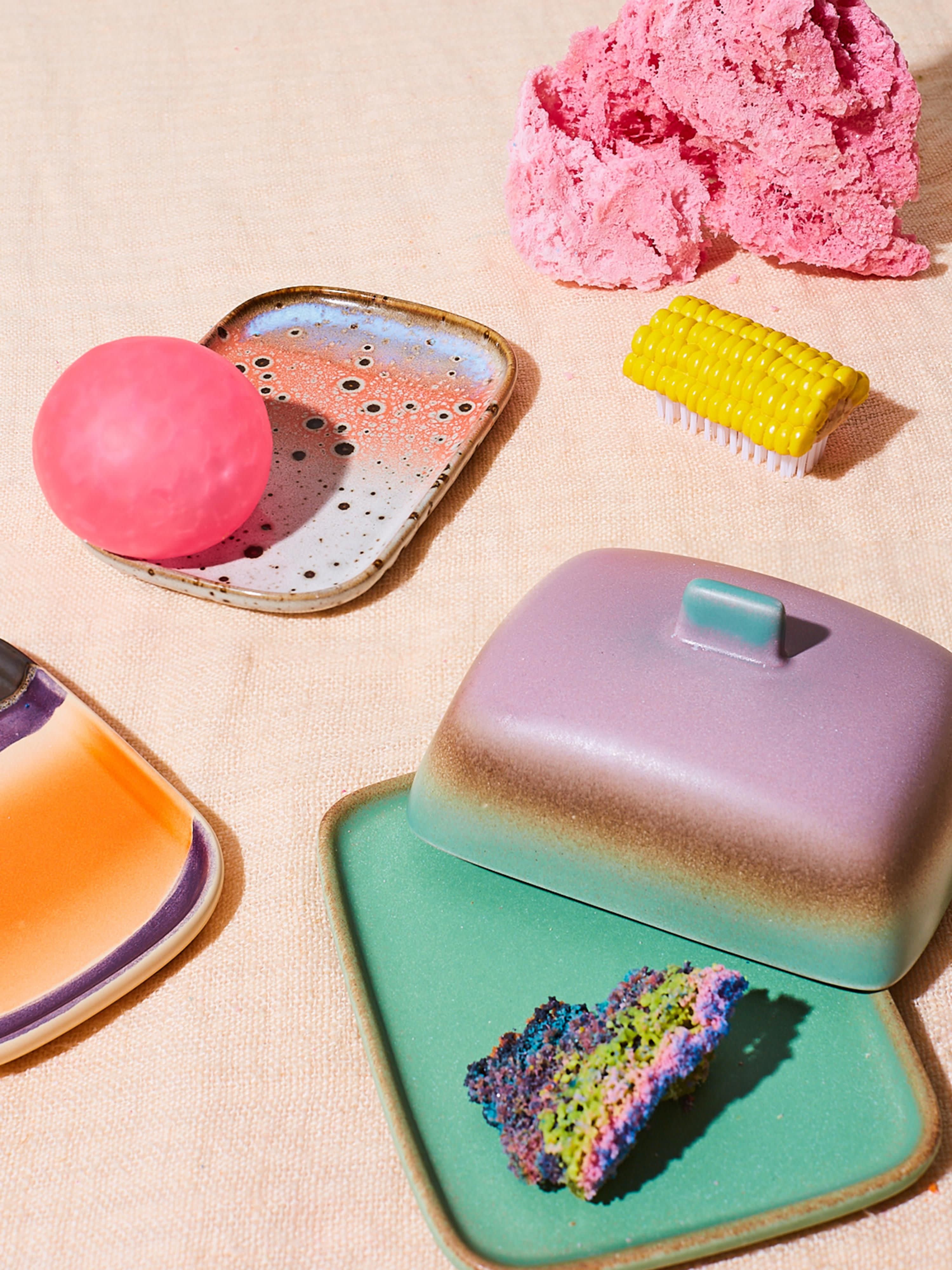 Handgefertigte Butterdose 70's mit reaktiver Glasur