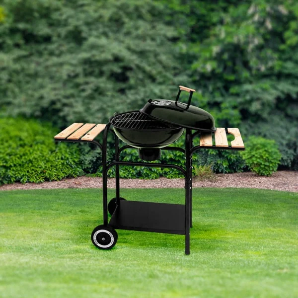 Grill Węglowy Z Drewnianymi Półkami Bocznymi