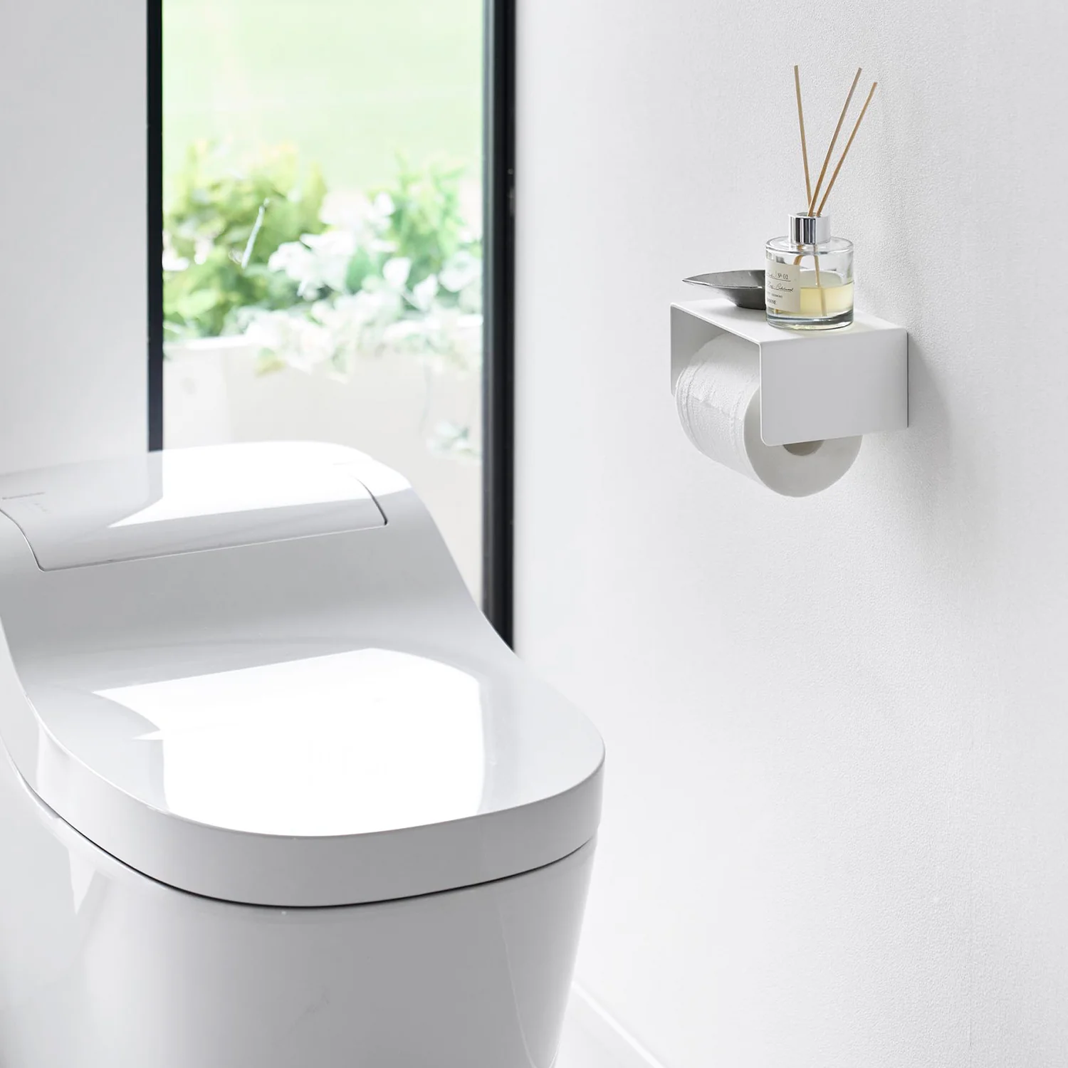 壁付けシンプルトイレットペーパーホルダー タワー