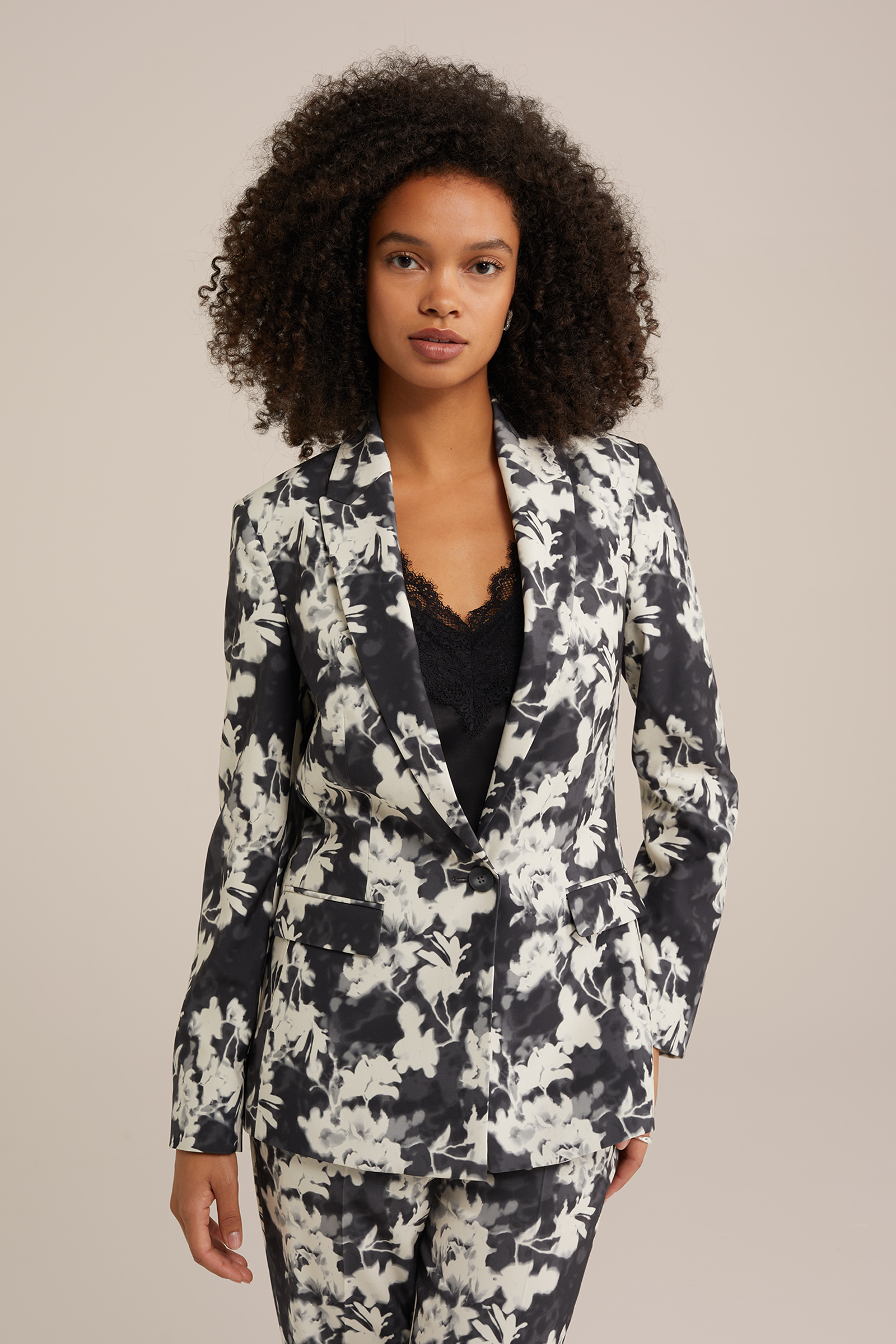 Dames slim fit blazer met dessin