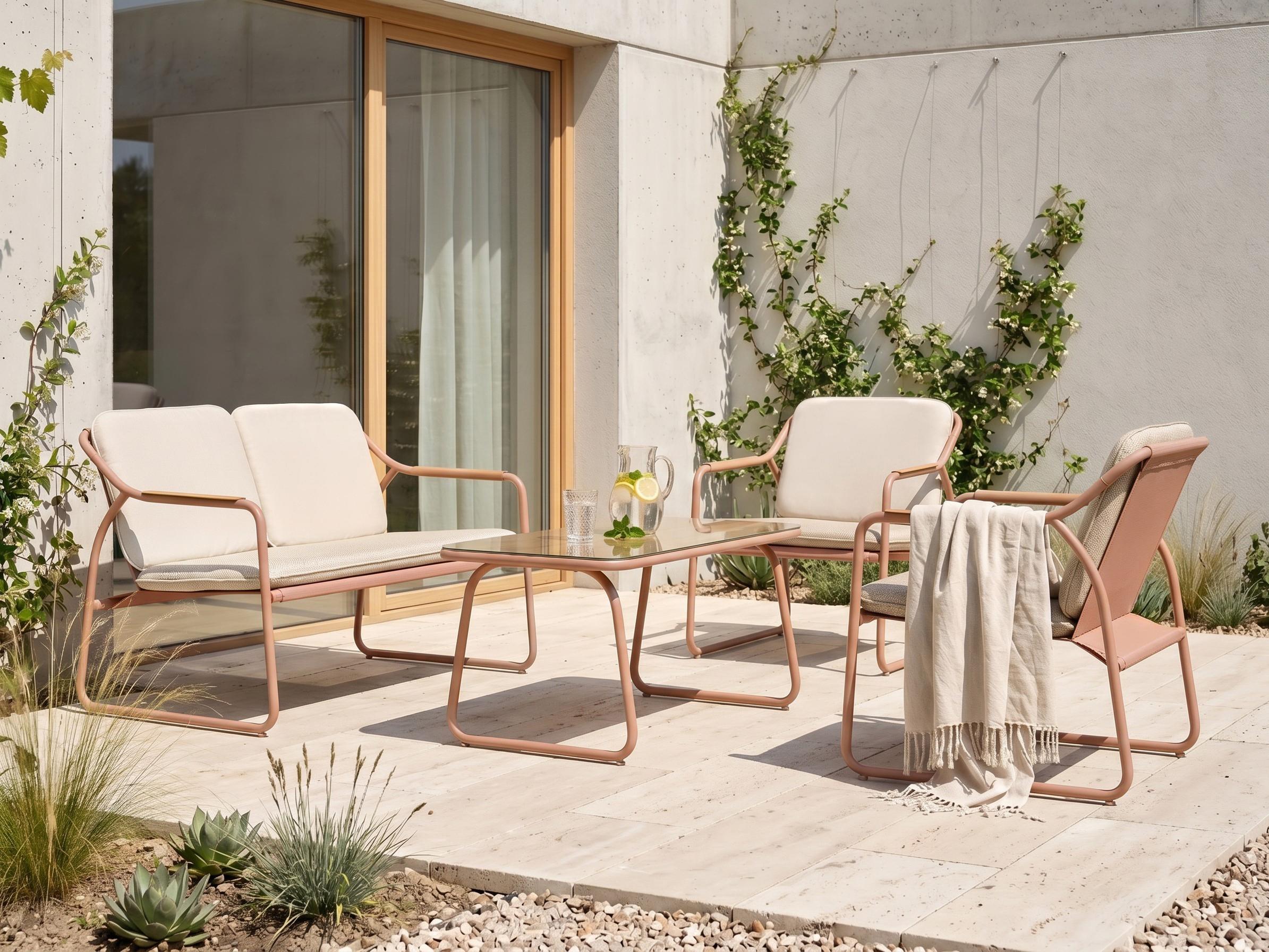 Garden Lounge Set with Table 4 Seater CALASCIO Metal Light Beige