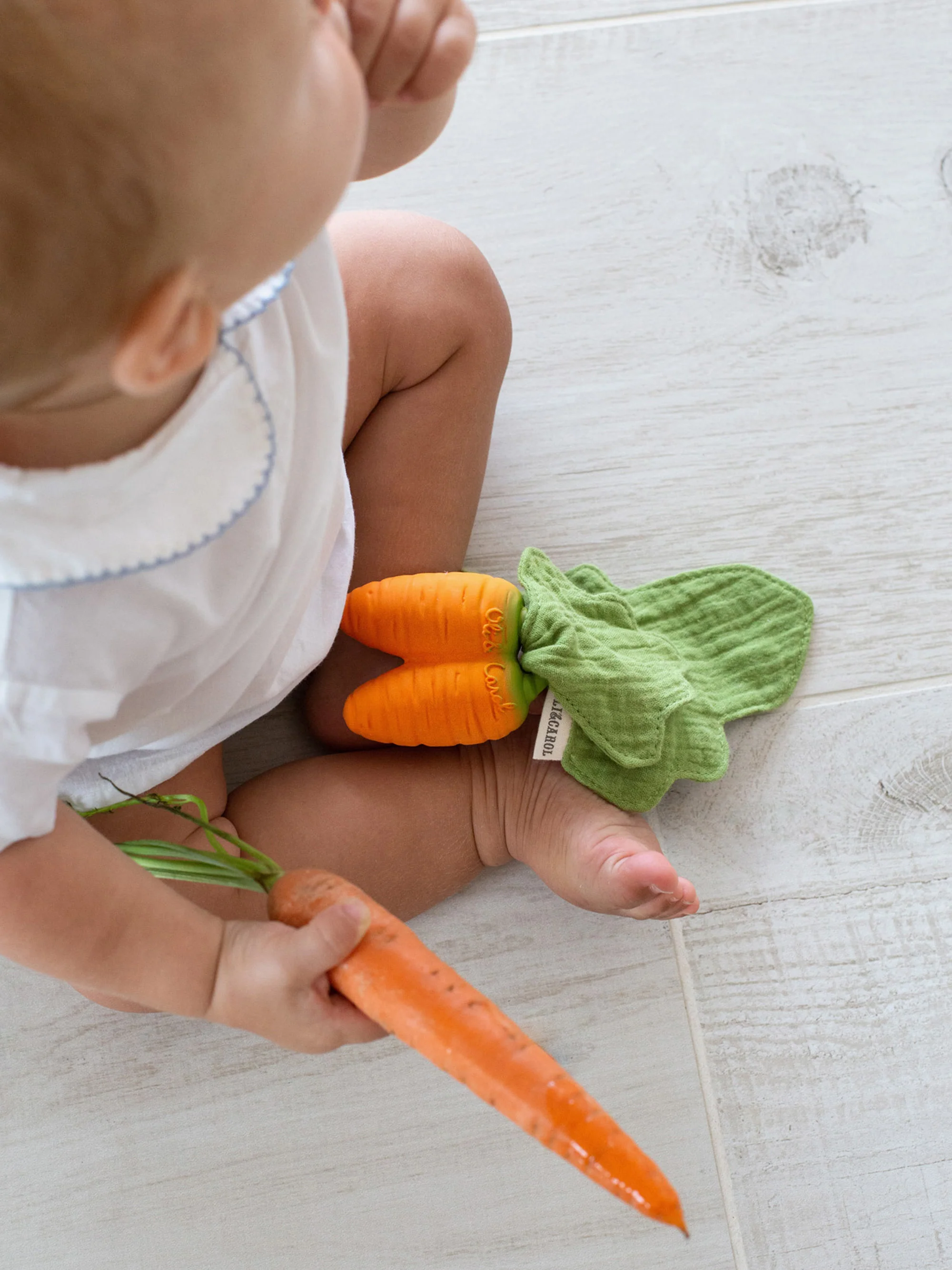 Handgefertigter Baby-Beißring Cathy