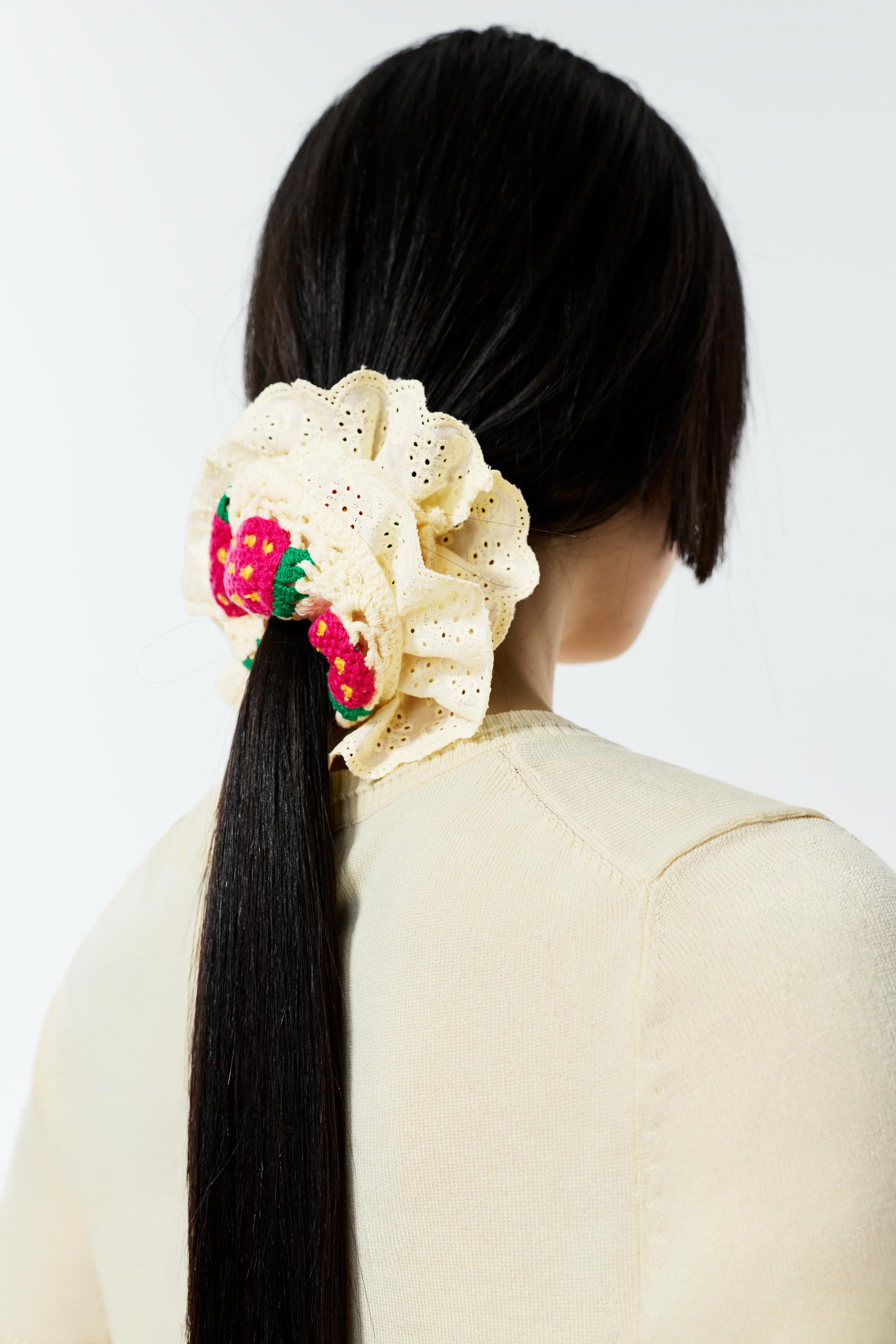 Scrunchie efecto crochet