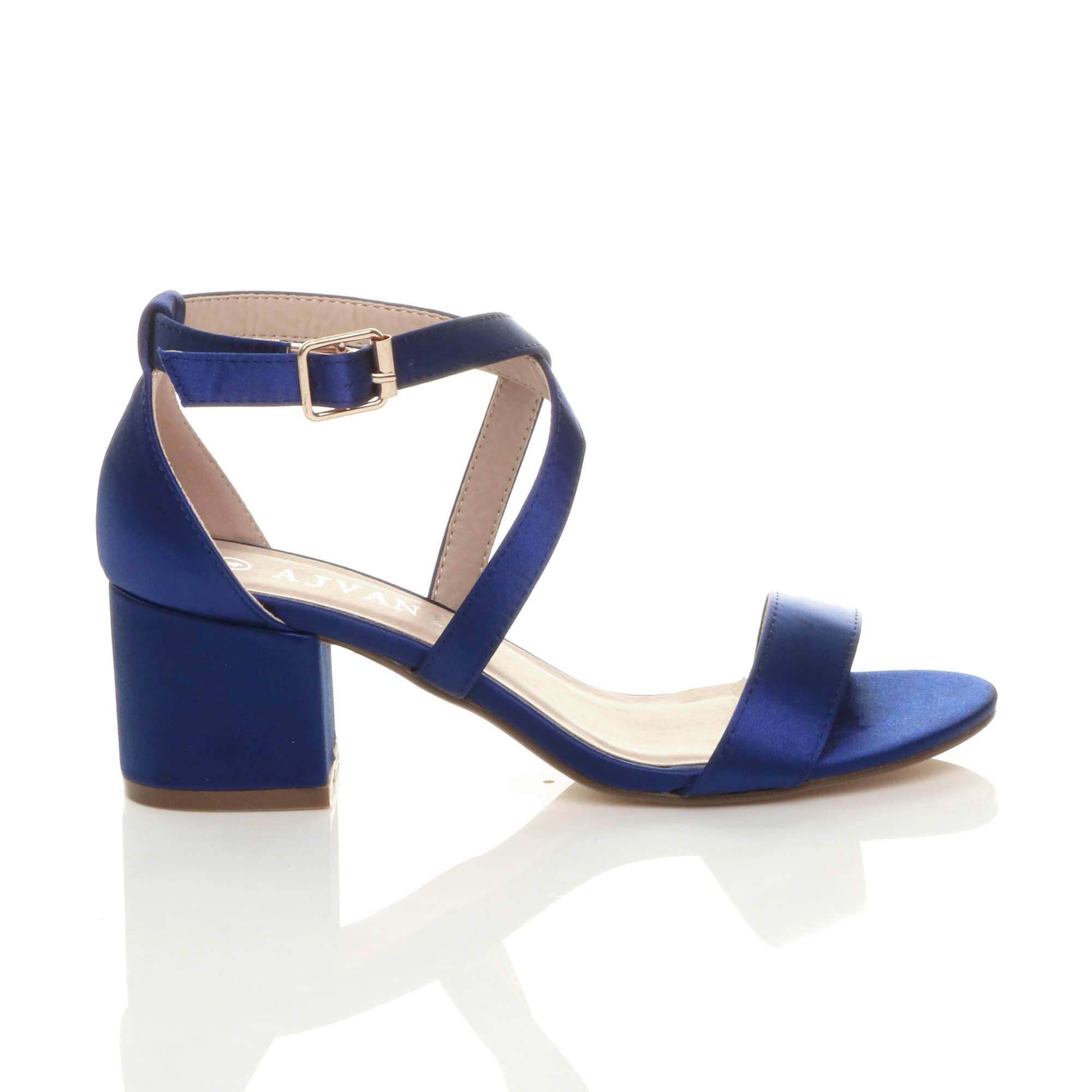 AJVANI Mid Block Heel Crossed Straps Sandals