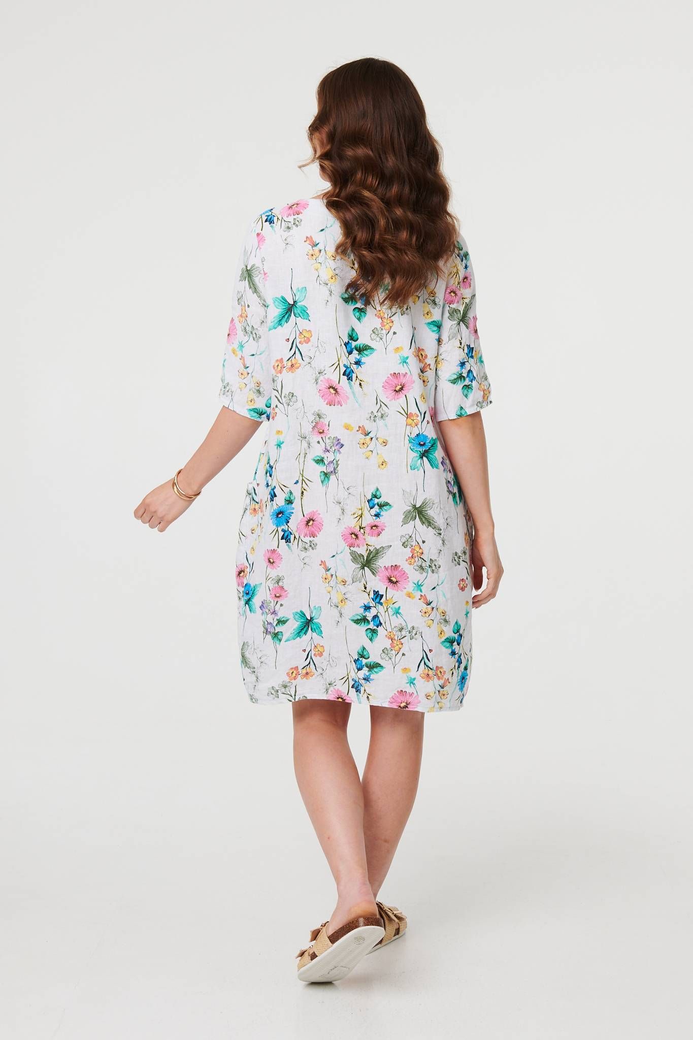 Izabel London Floral 3/4 Sleeve Short Shift Dress